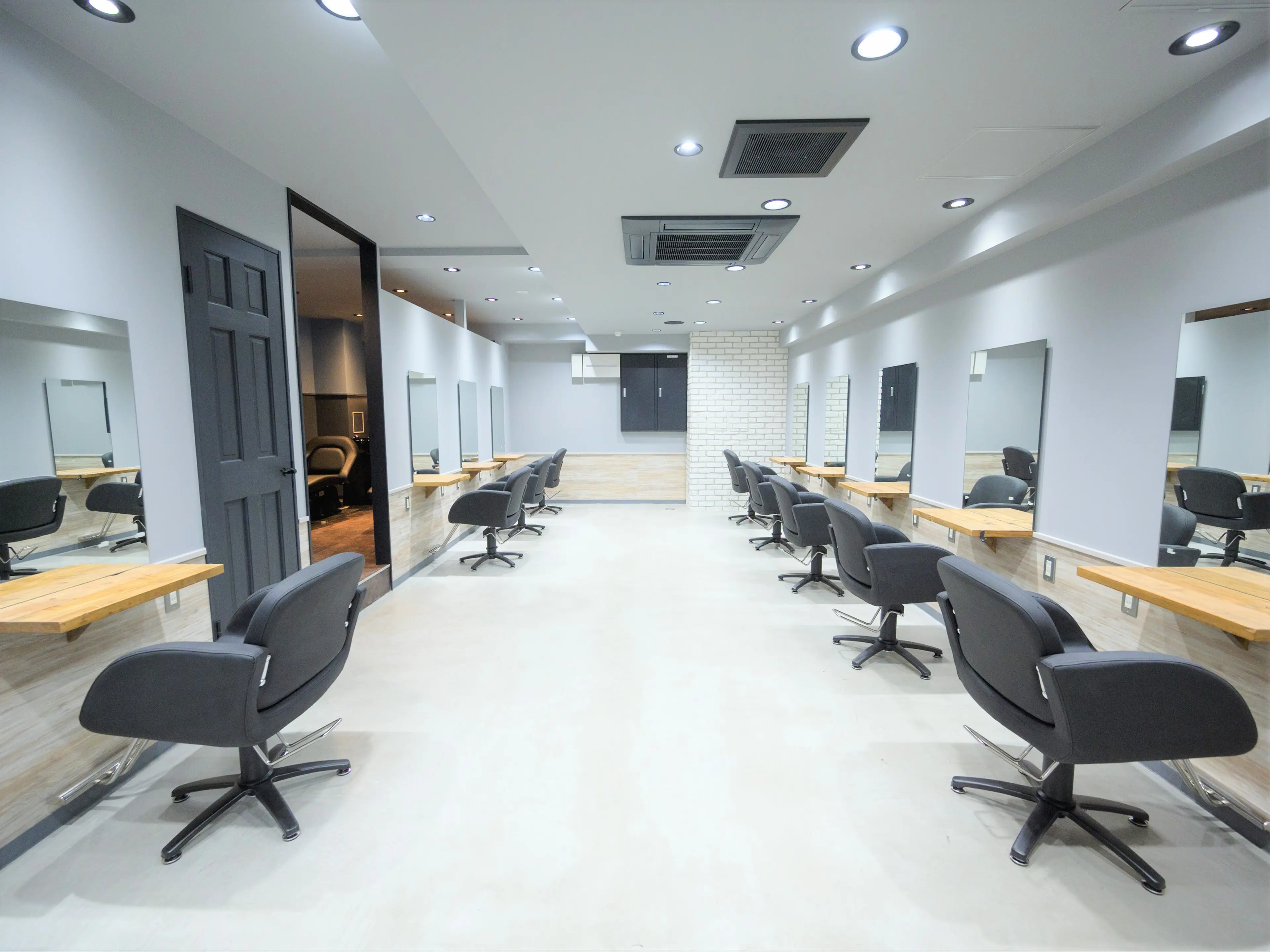 amie調布の内観・外観1