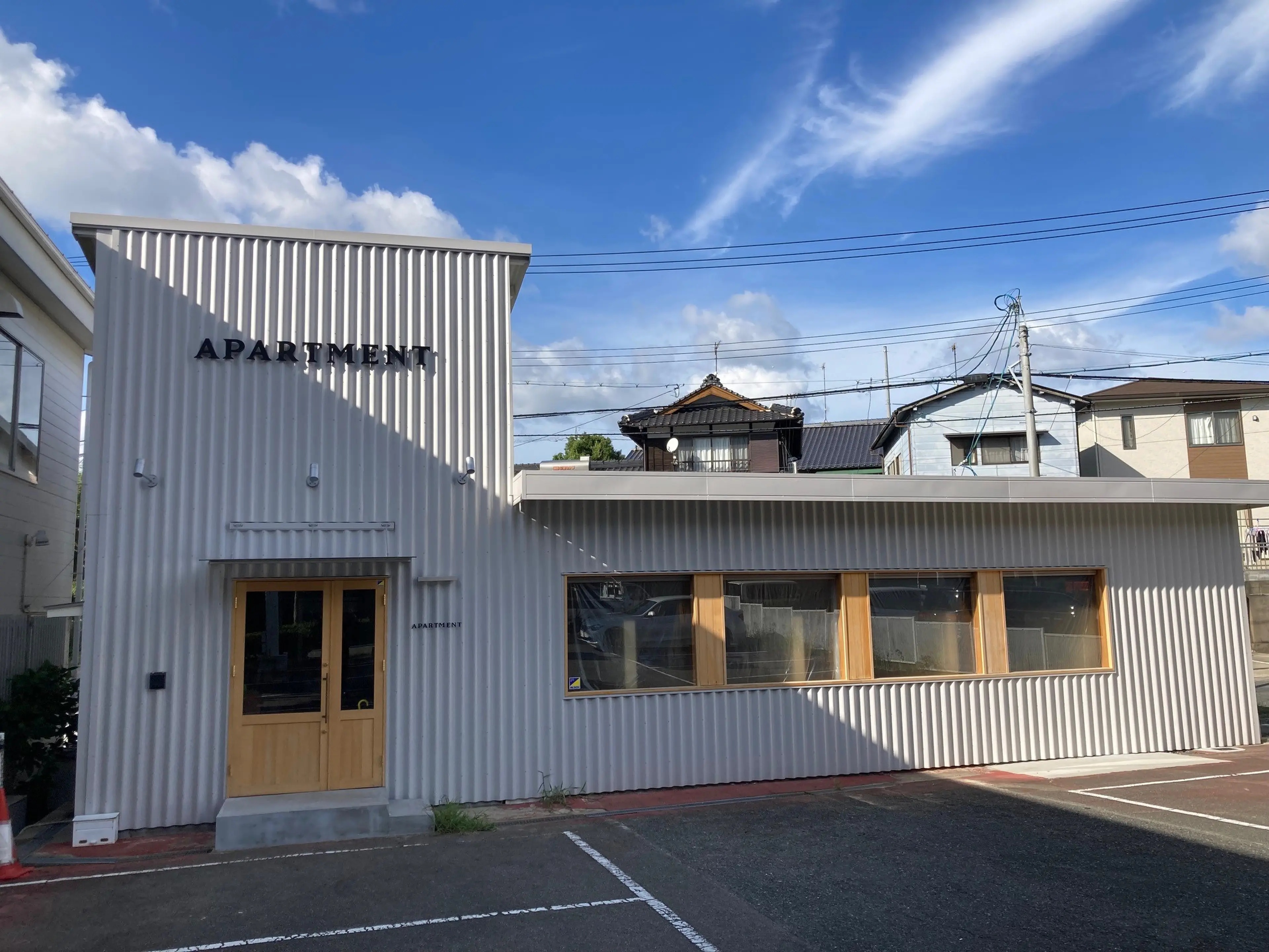 アパートメント 下関垢田店の内観・外観1