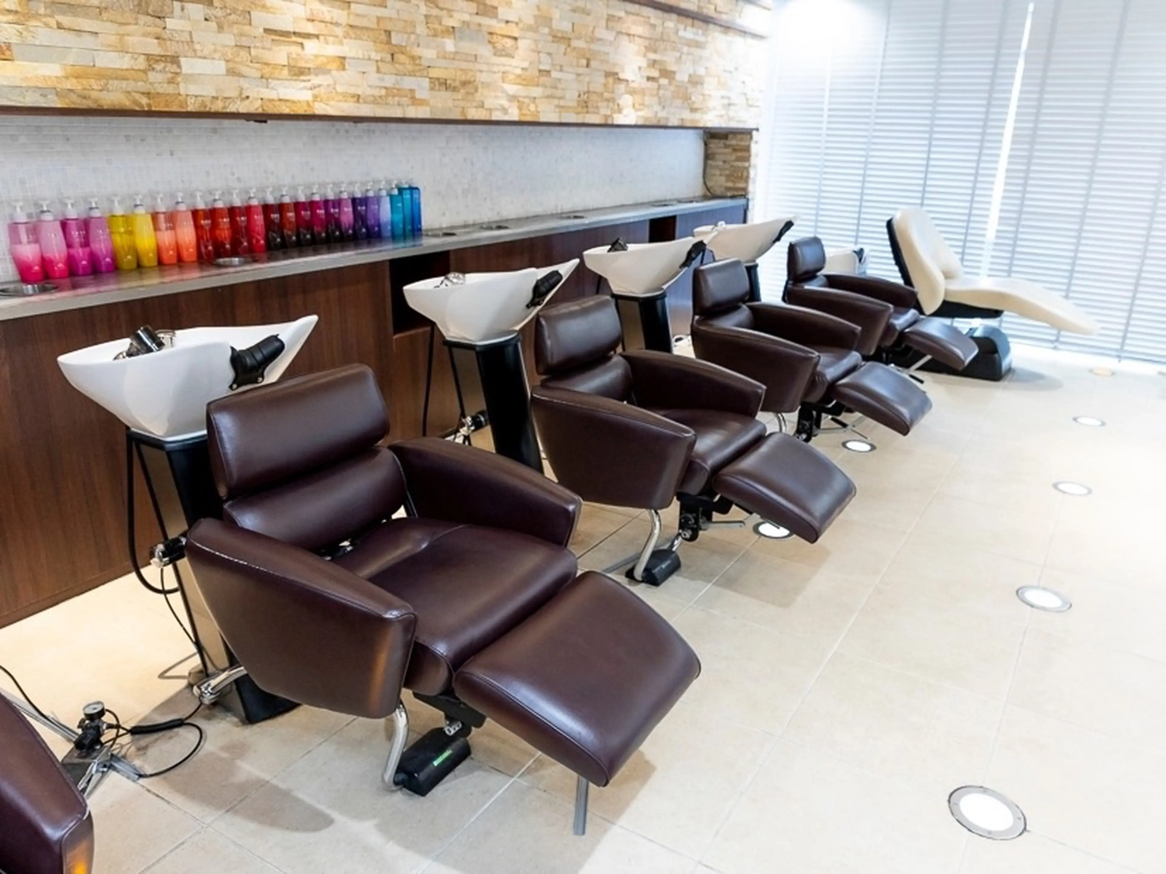 美容室Fab千葉店の内観・外観3