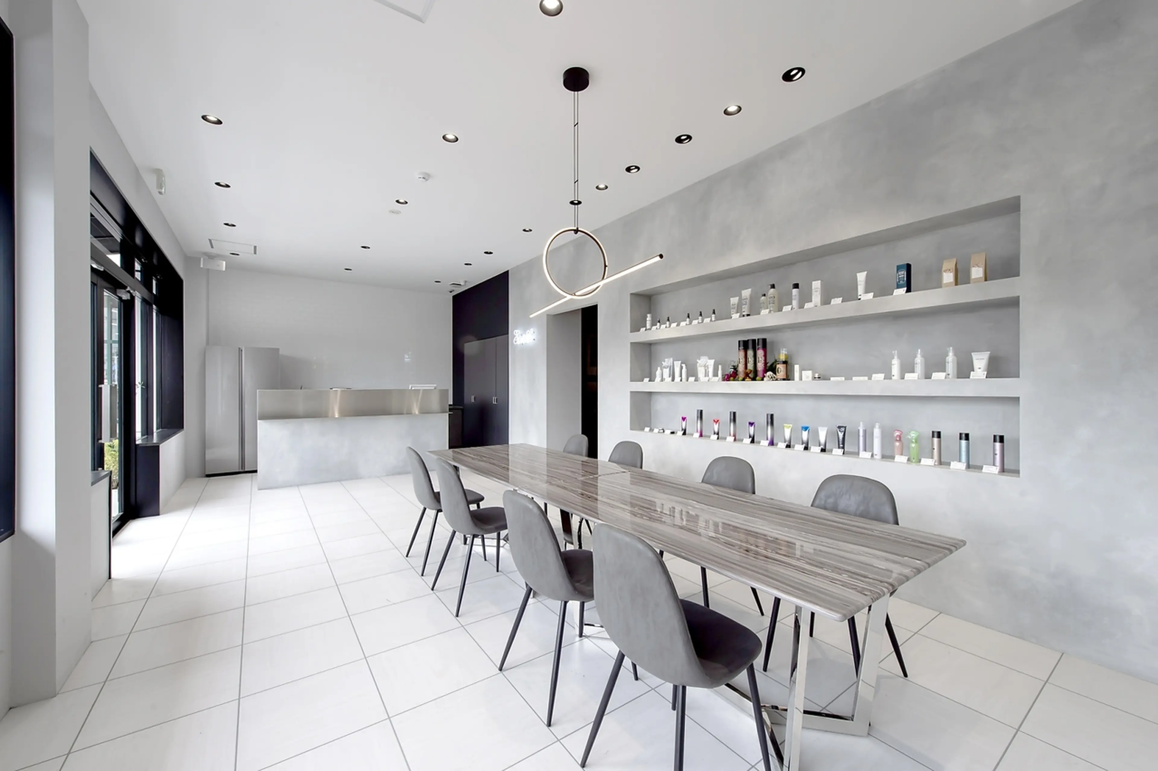 EARTH　太田店の内観・外観2