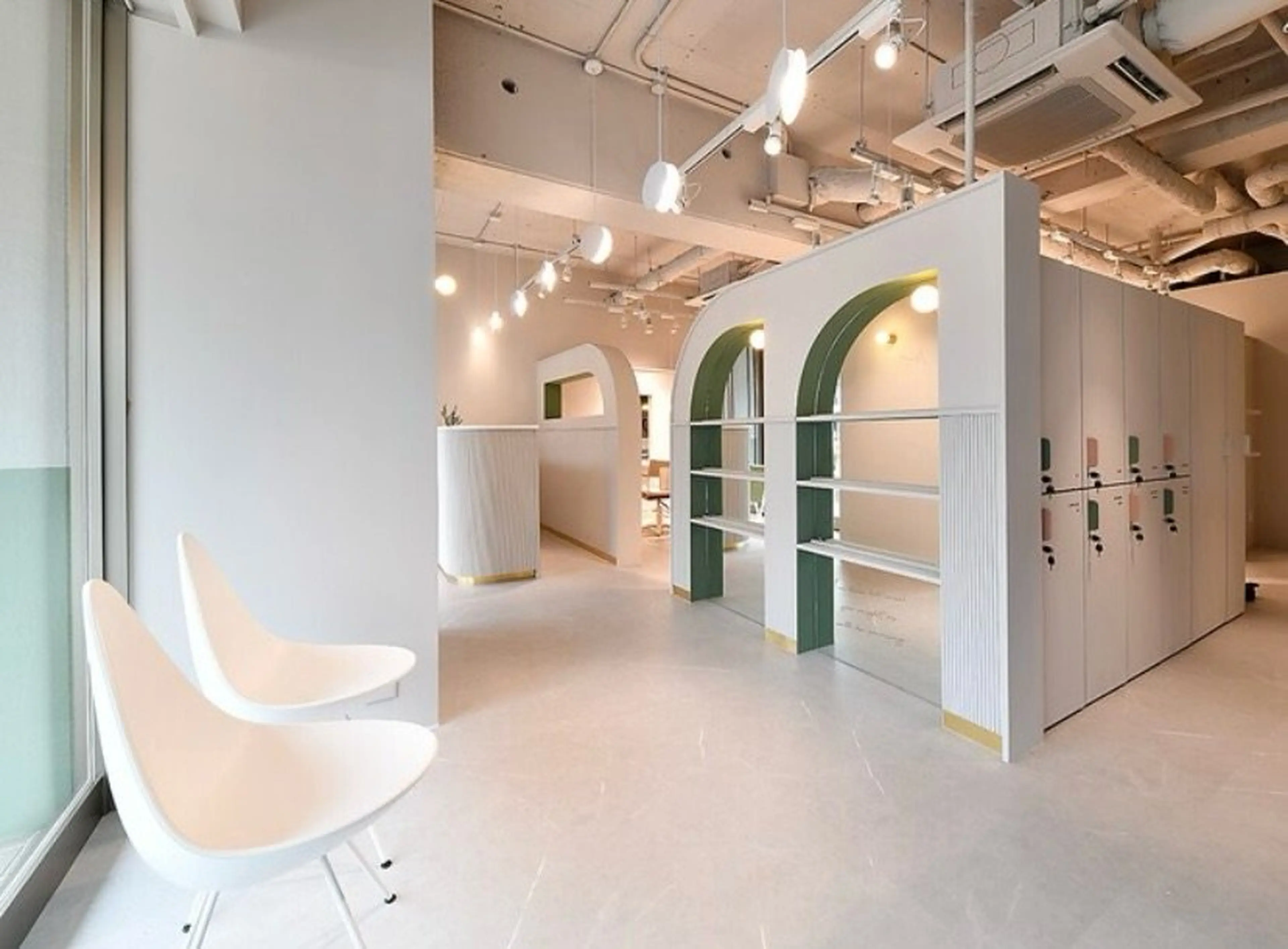 mombの内観・外観1