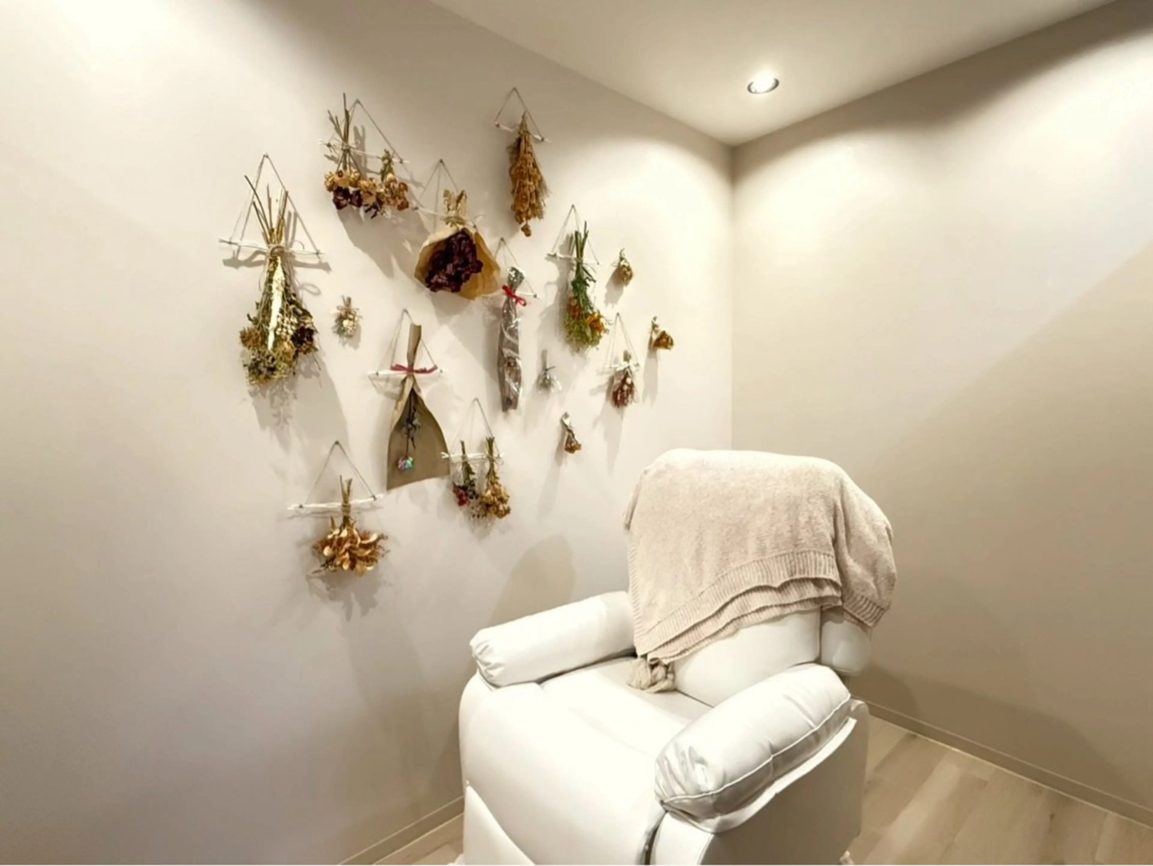 美容室Re Auraの内観・外観3