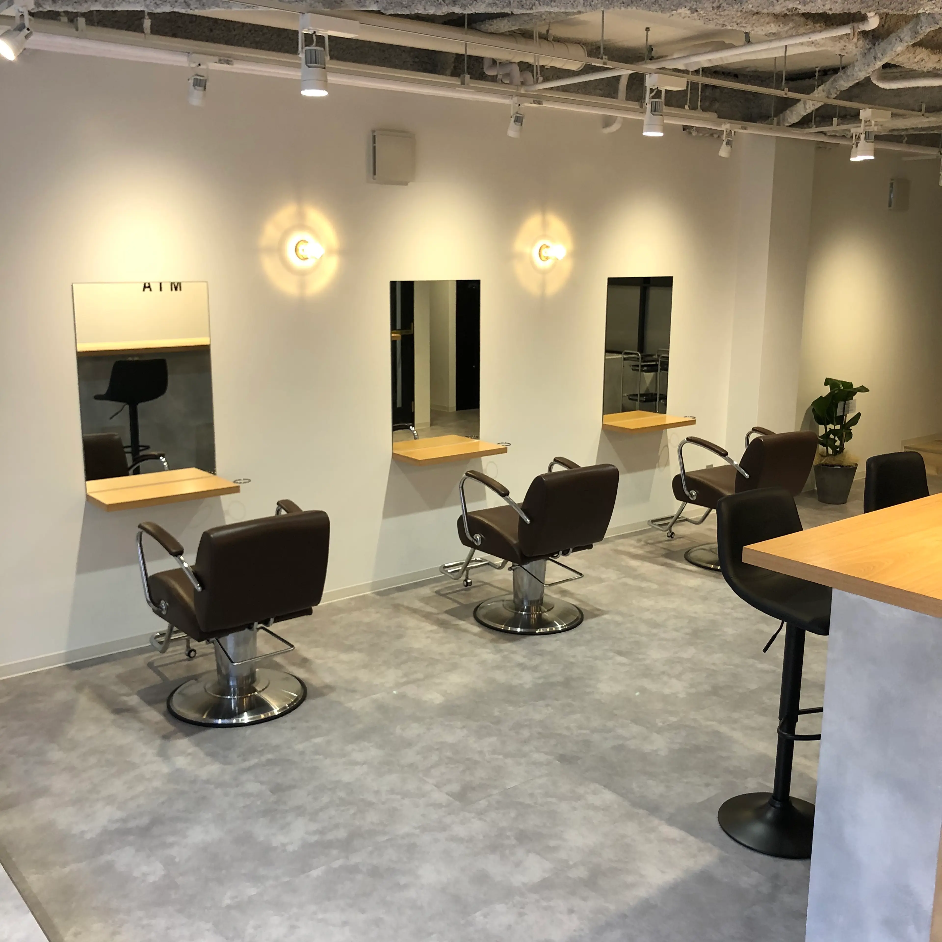 MIAの内観・外観2