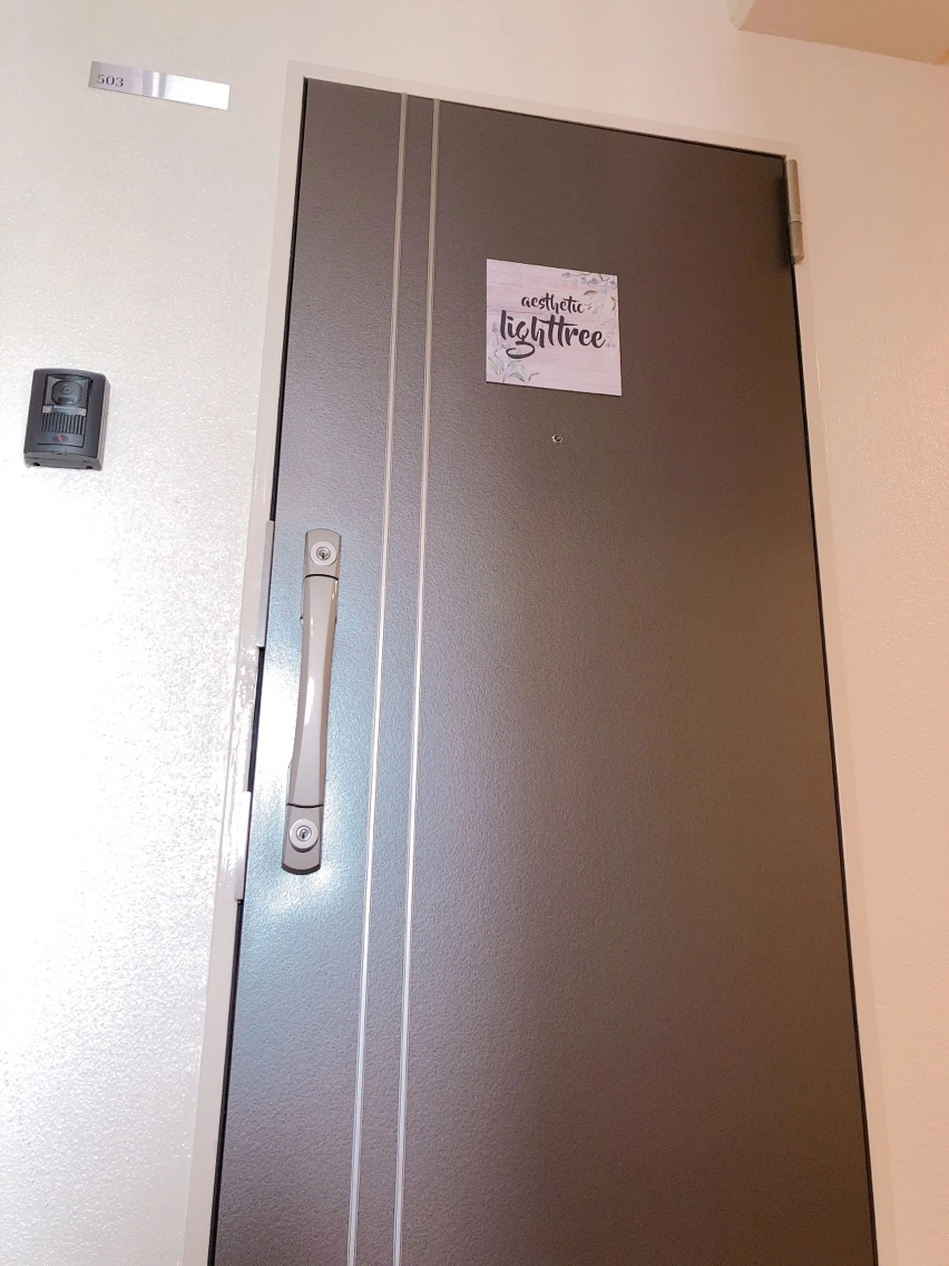 aesthetic lighttreeの内観・外観2