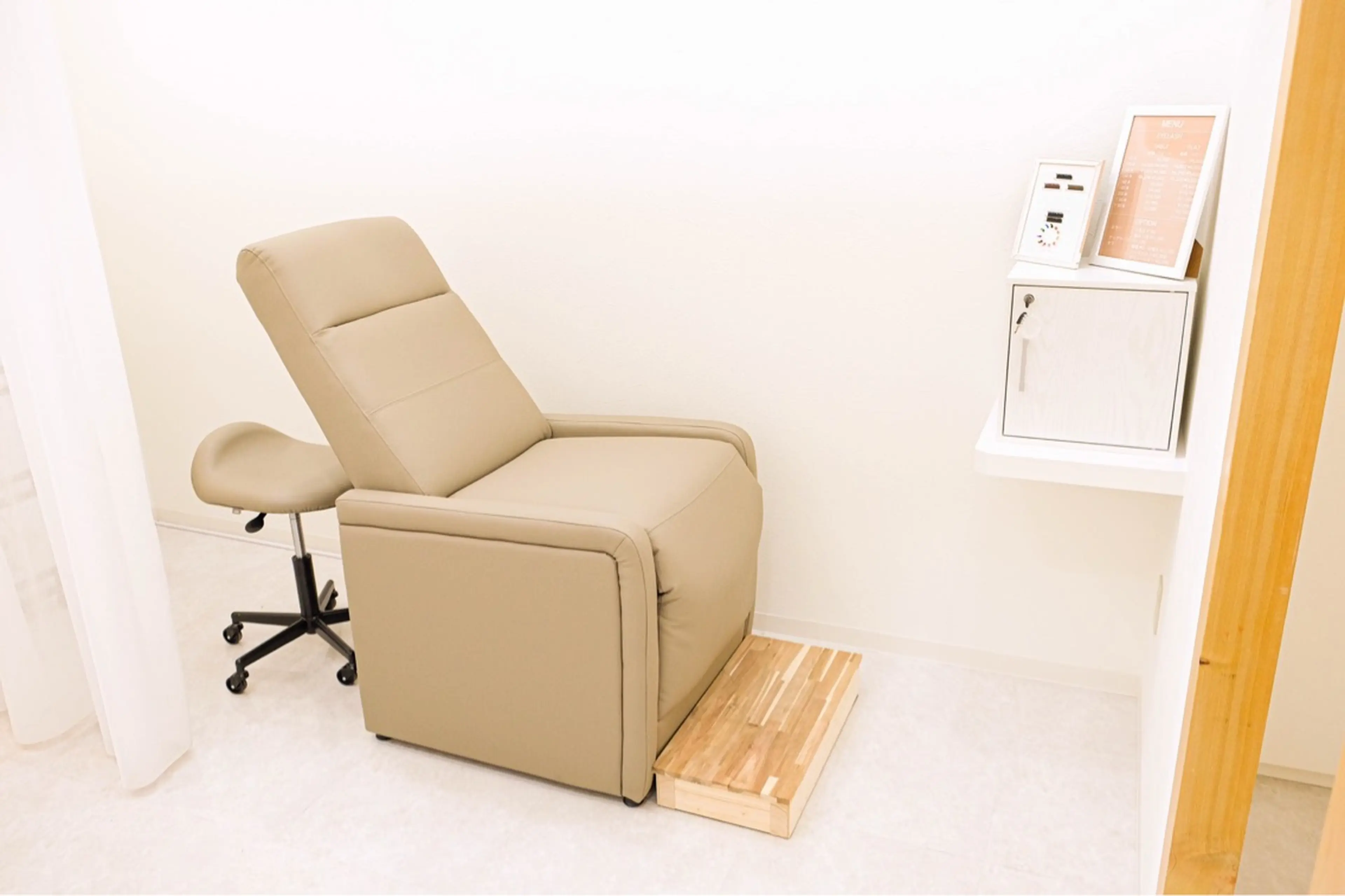 EYEDESIGN    THREE.の内観・外観2