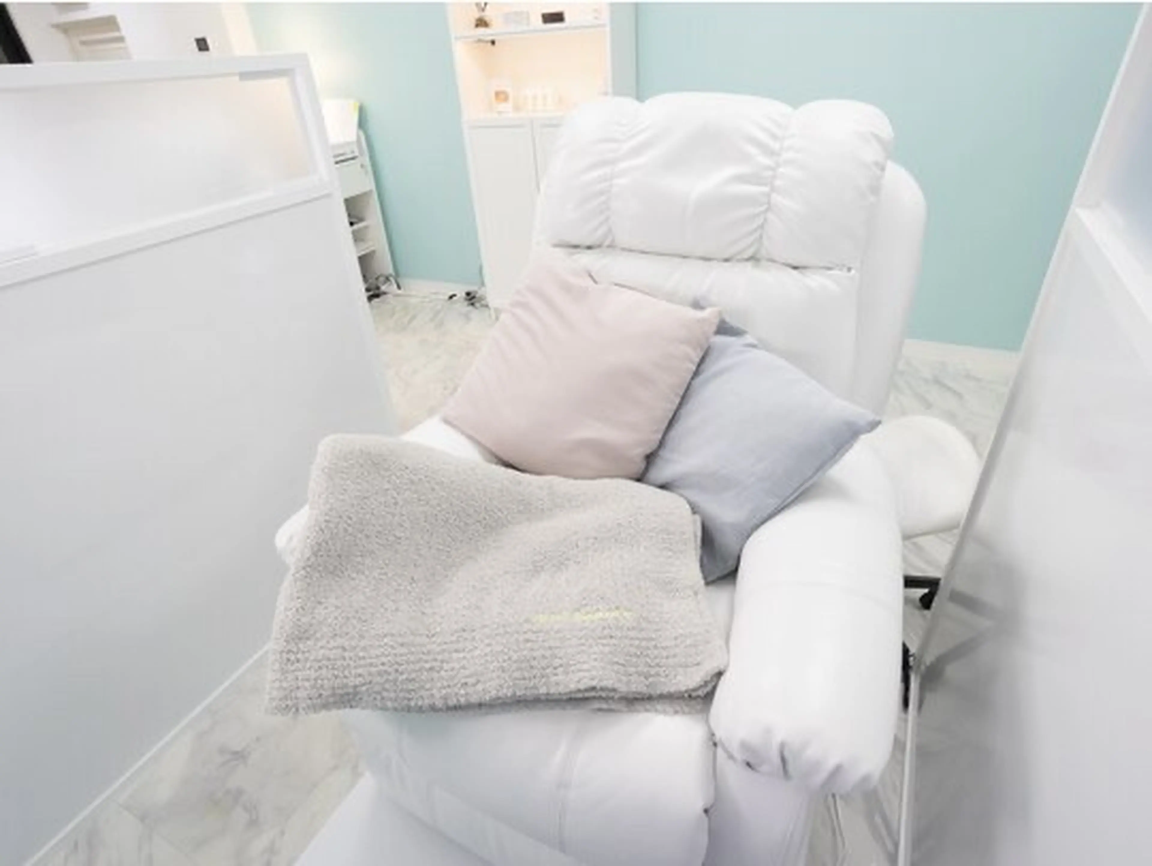 まつ毛エクステ・まつげパーマ・パリジェンヌ専門店 miel Beauty 【ミエル】の内観・外観2