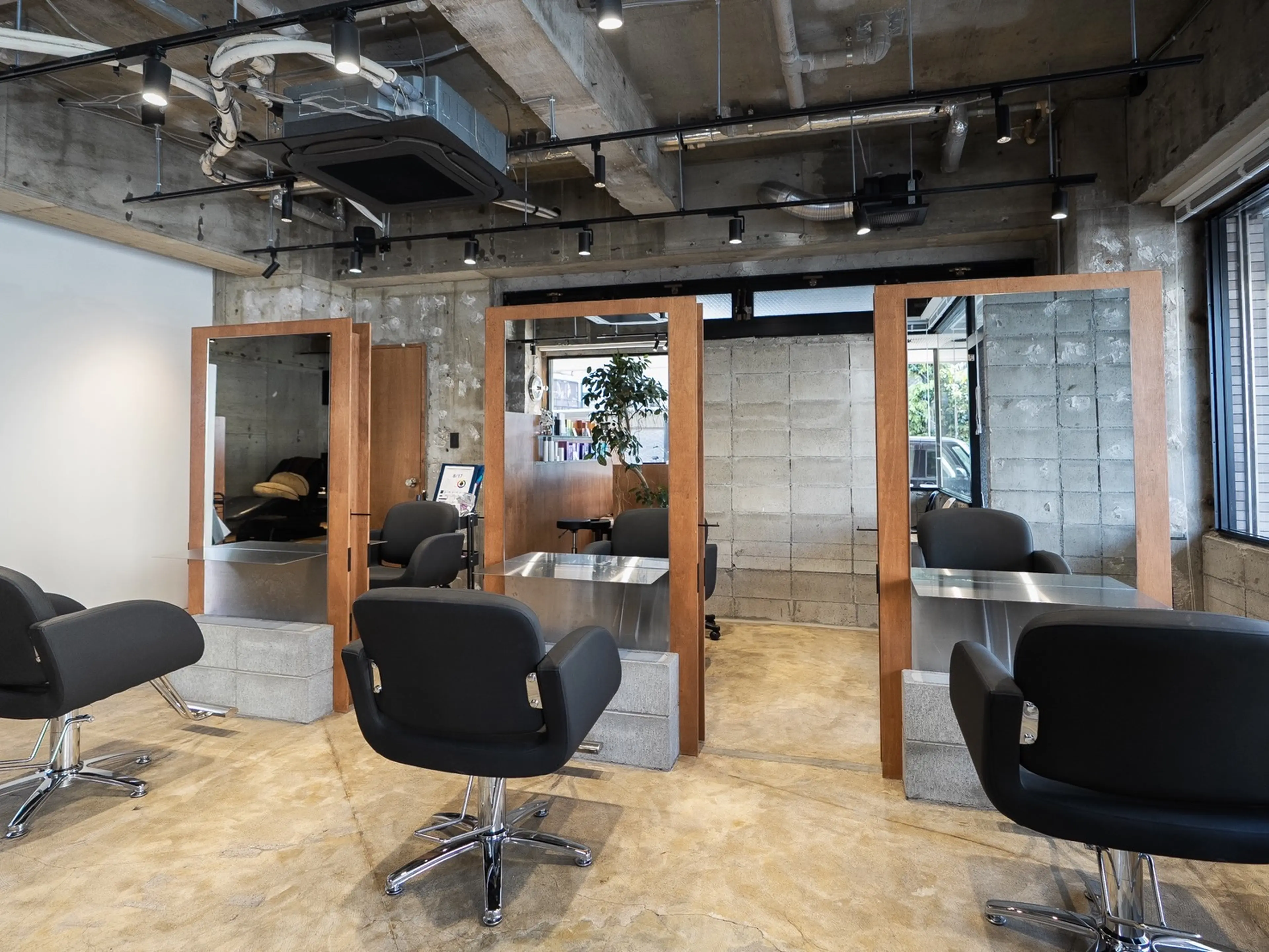 updateの内観・外観1