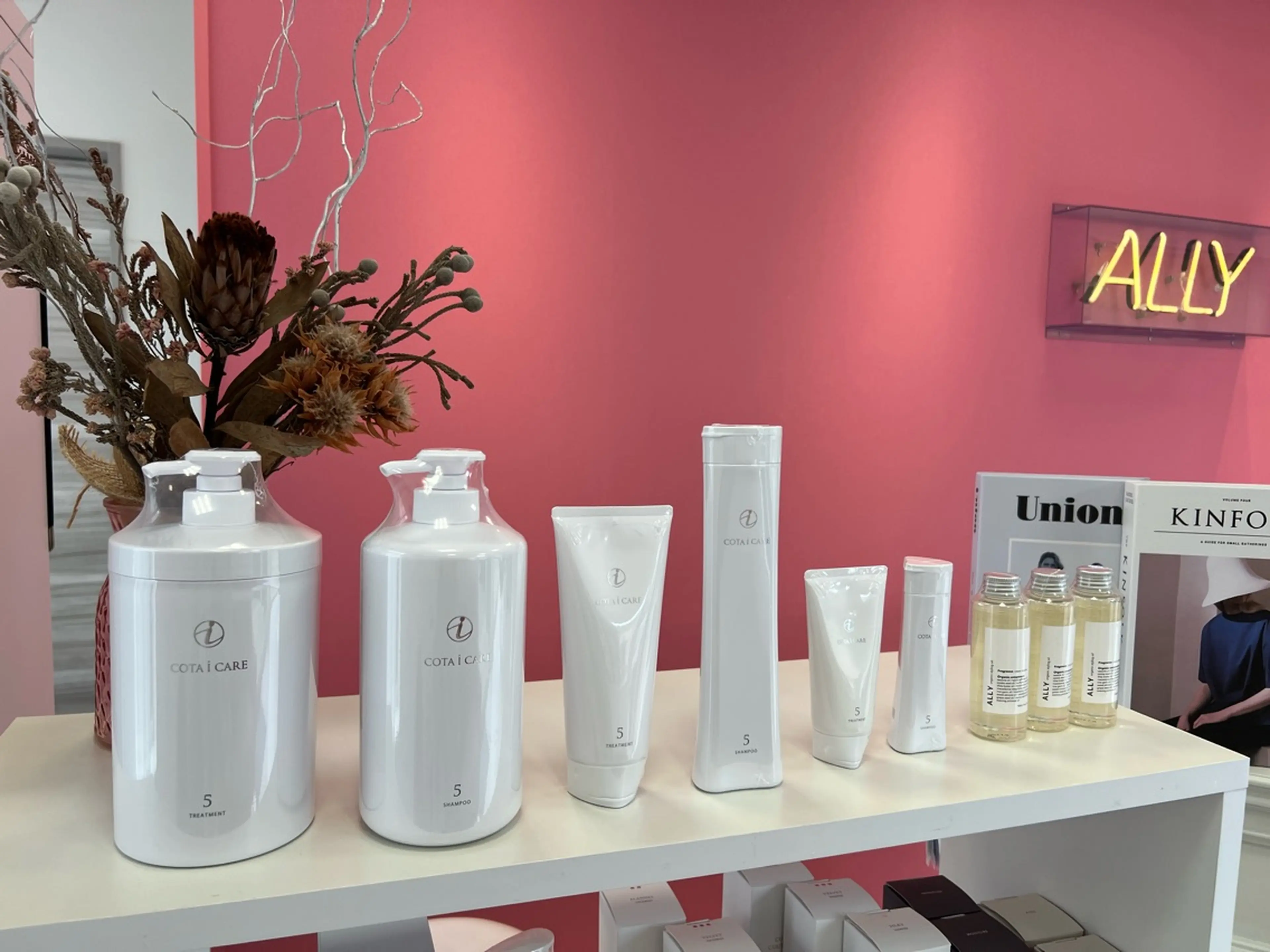 ALLYの内観・外観2