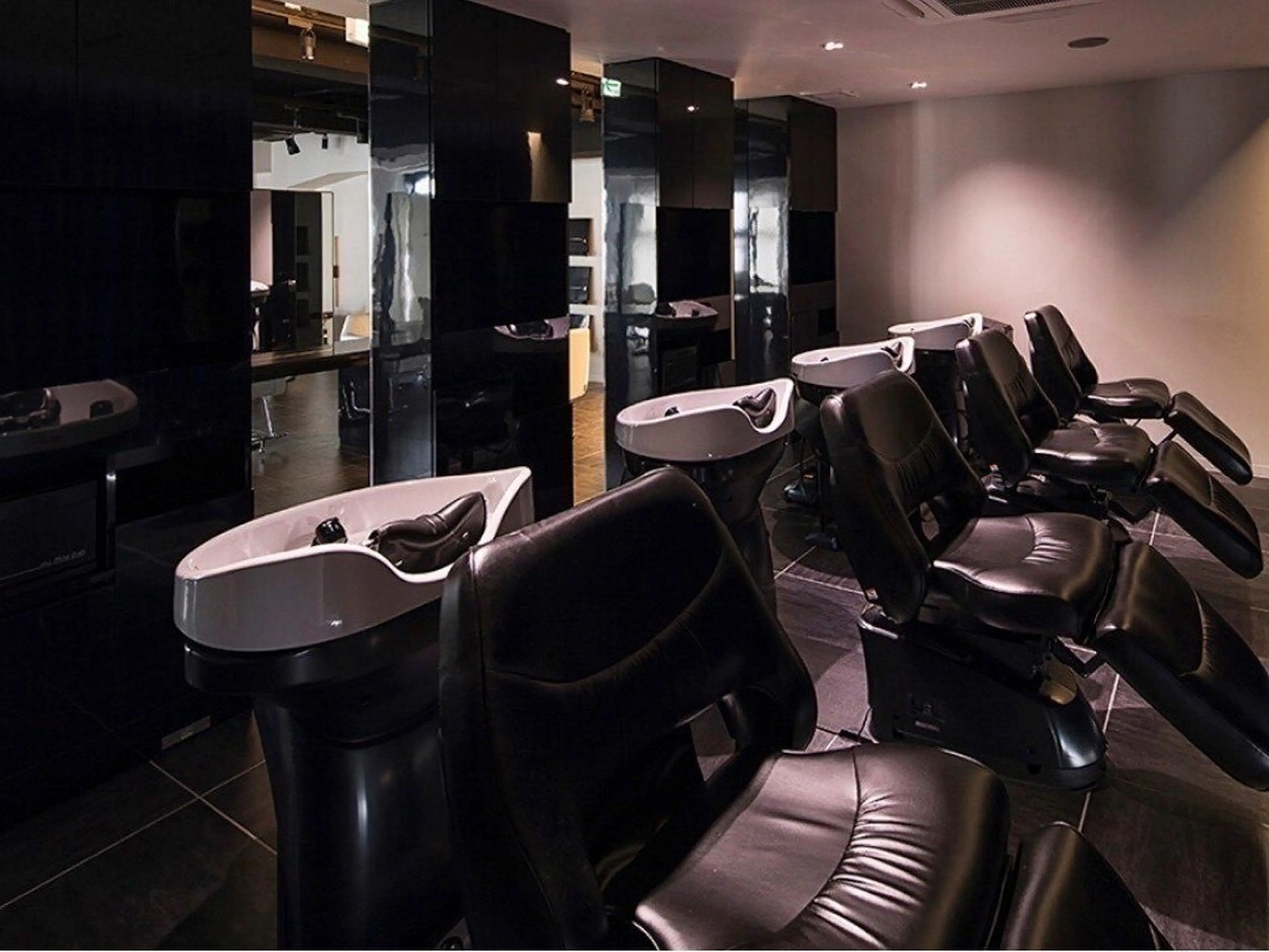 and by MODE K`sの内観・外観3