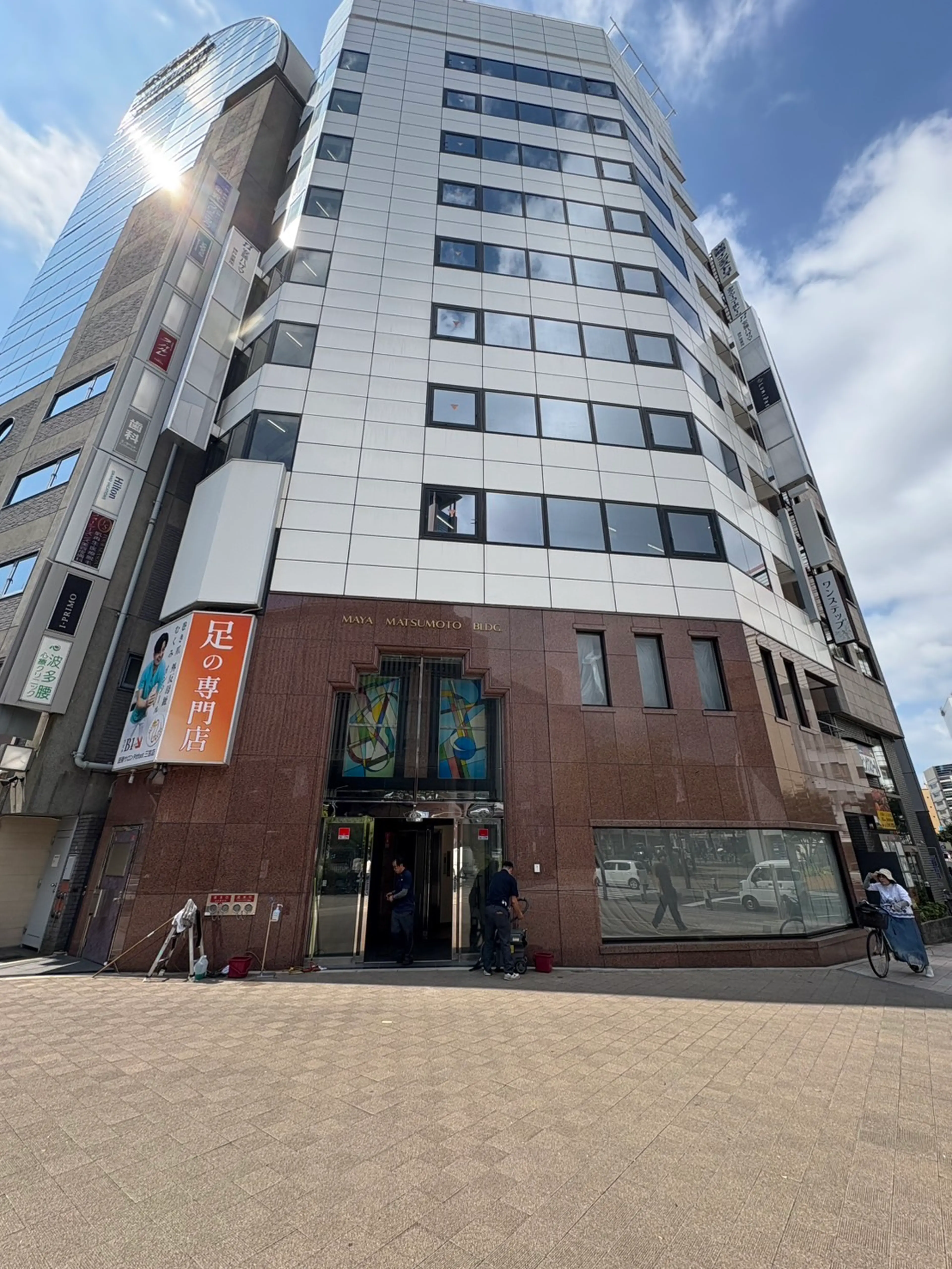 pre.by ioe 三宮店の内観・外観1