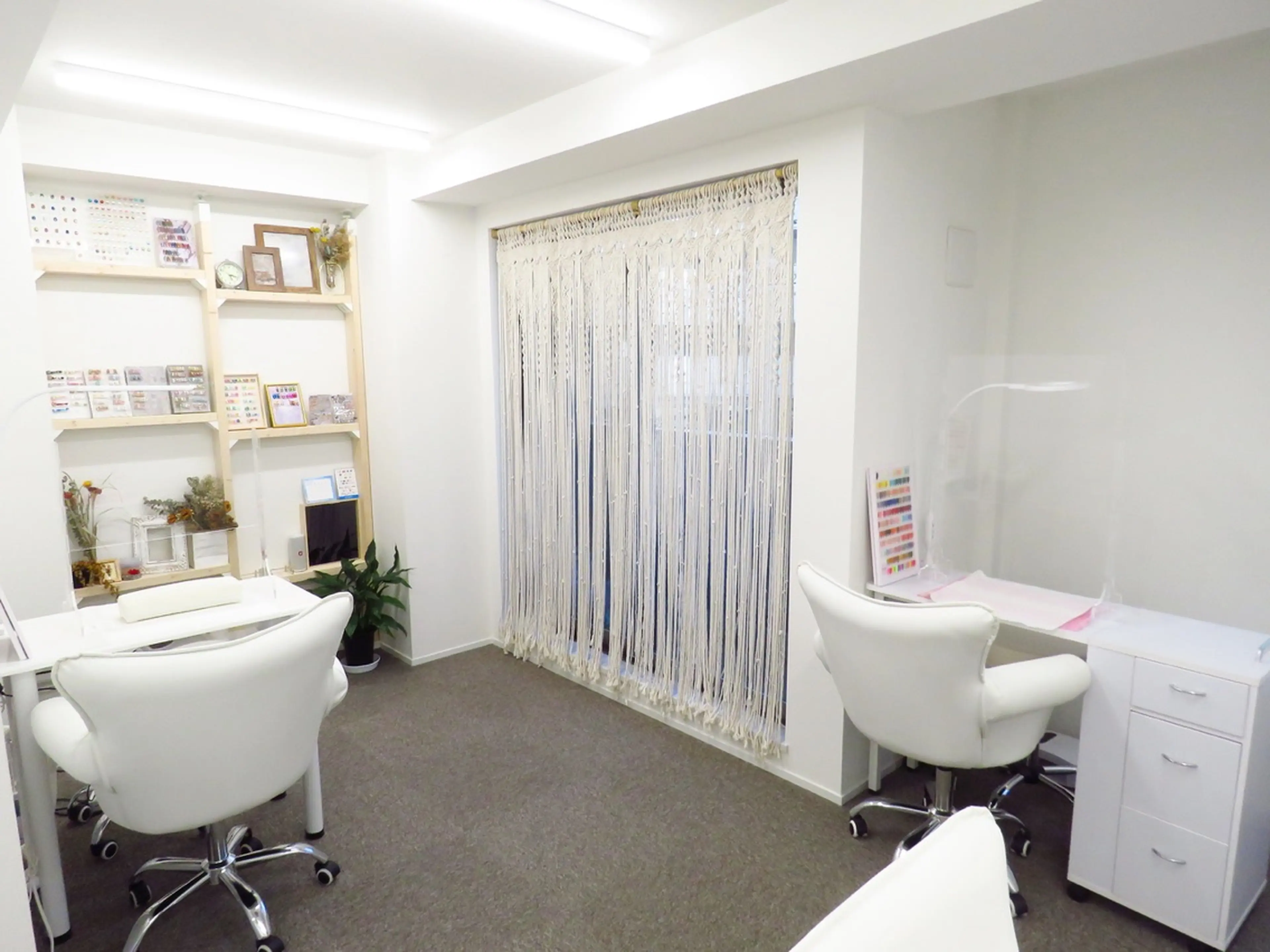 ネイル　エルモサの内観・外観1