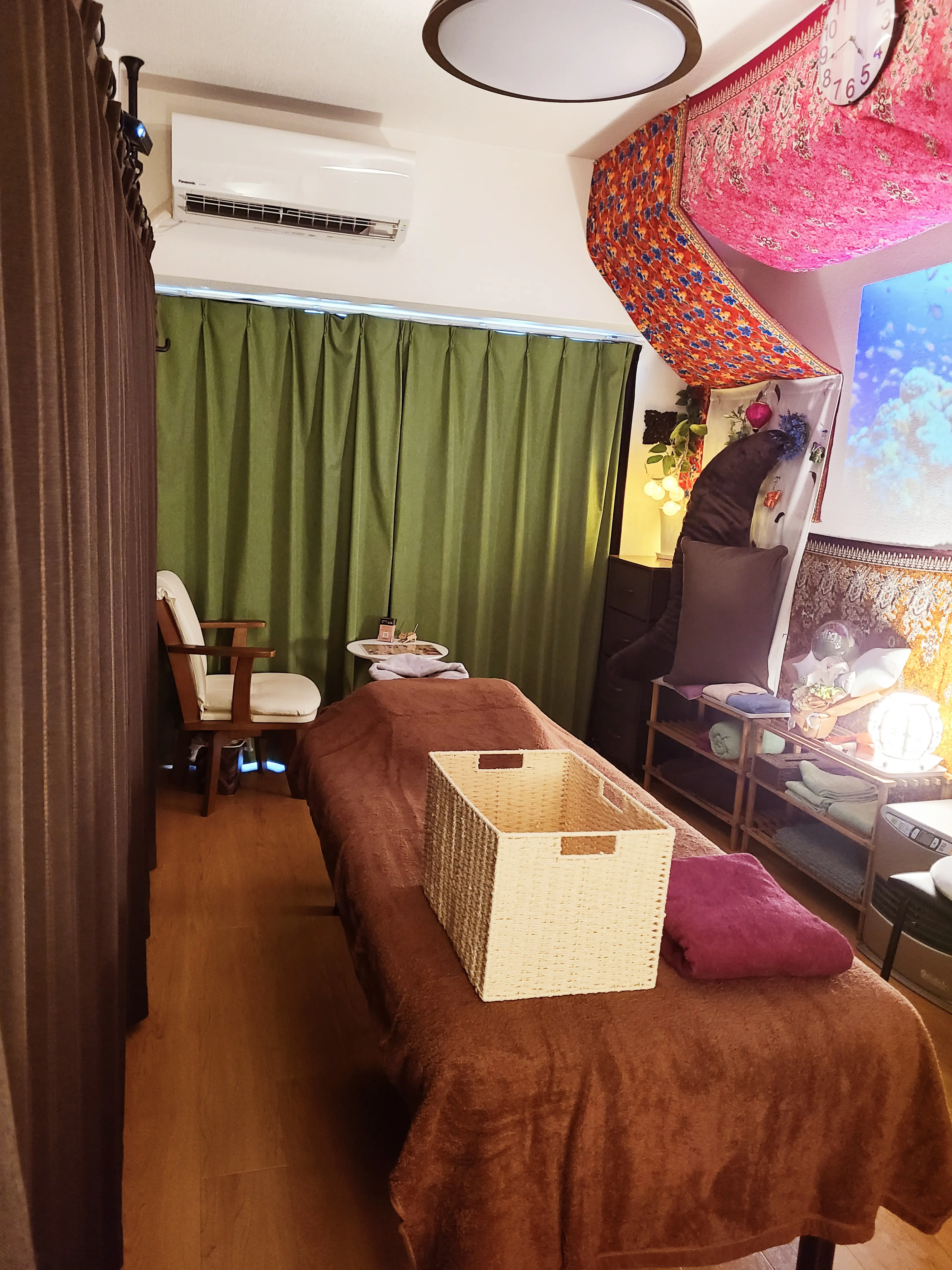 ほぐし家ヴァティーの内観・外観1