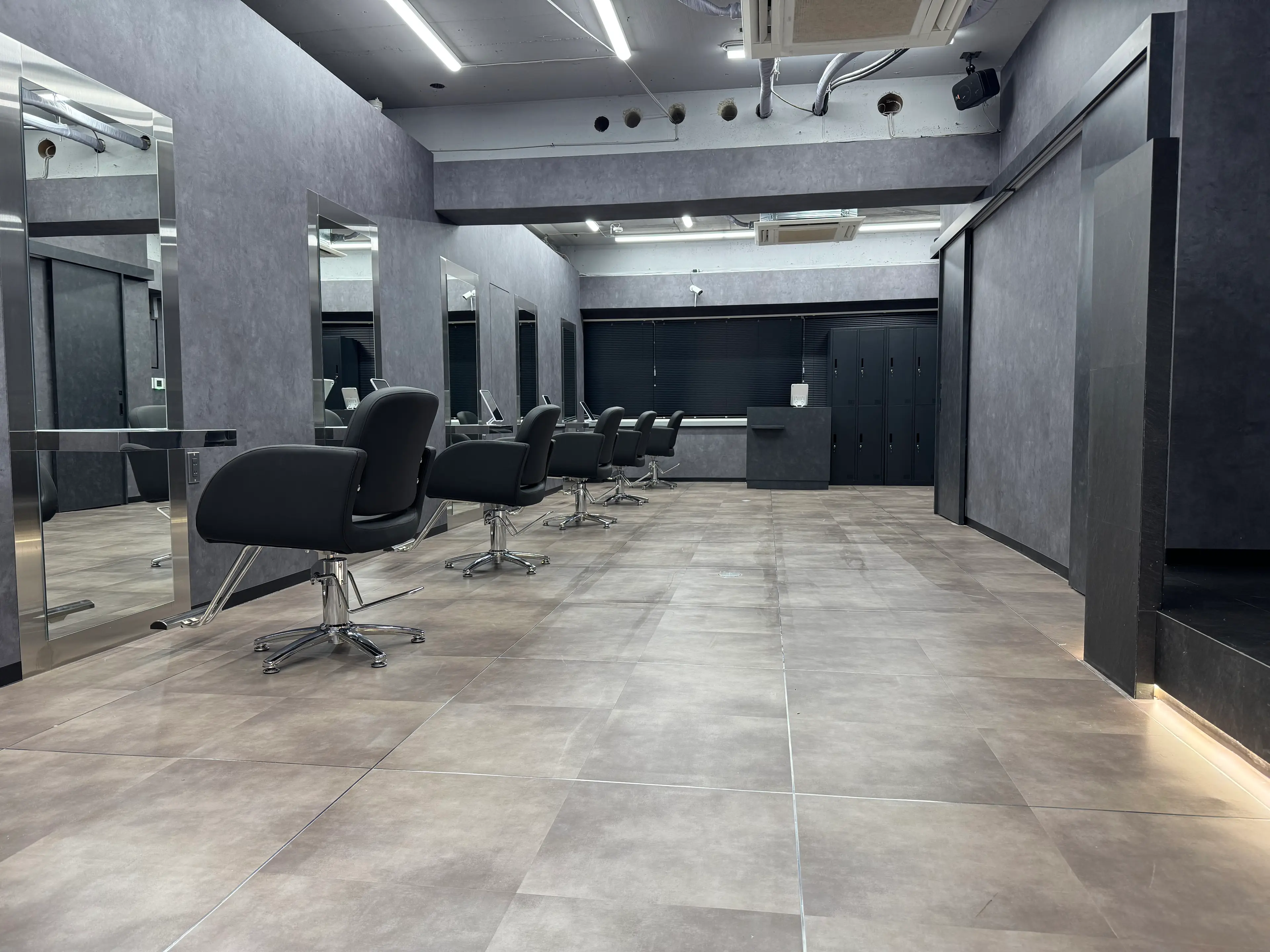 CYNTHIA  DUE新宿　髪質改善の内観・外観3