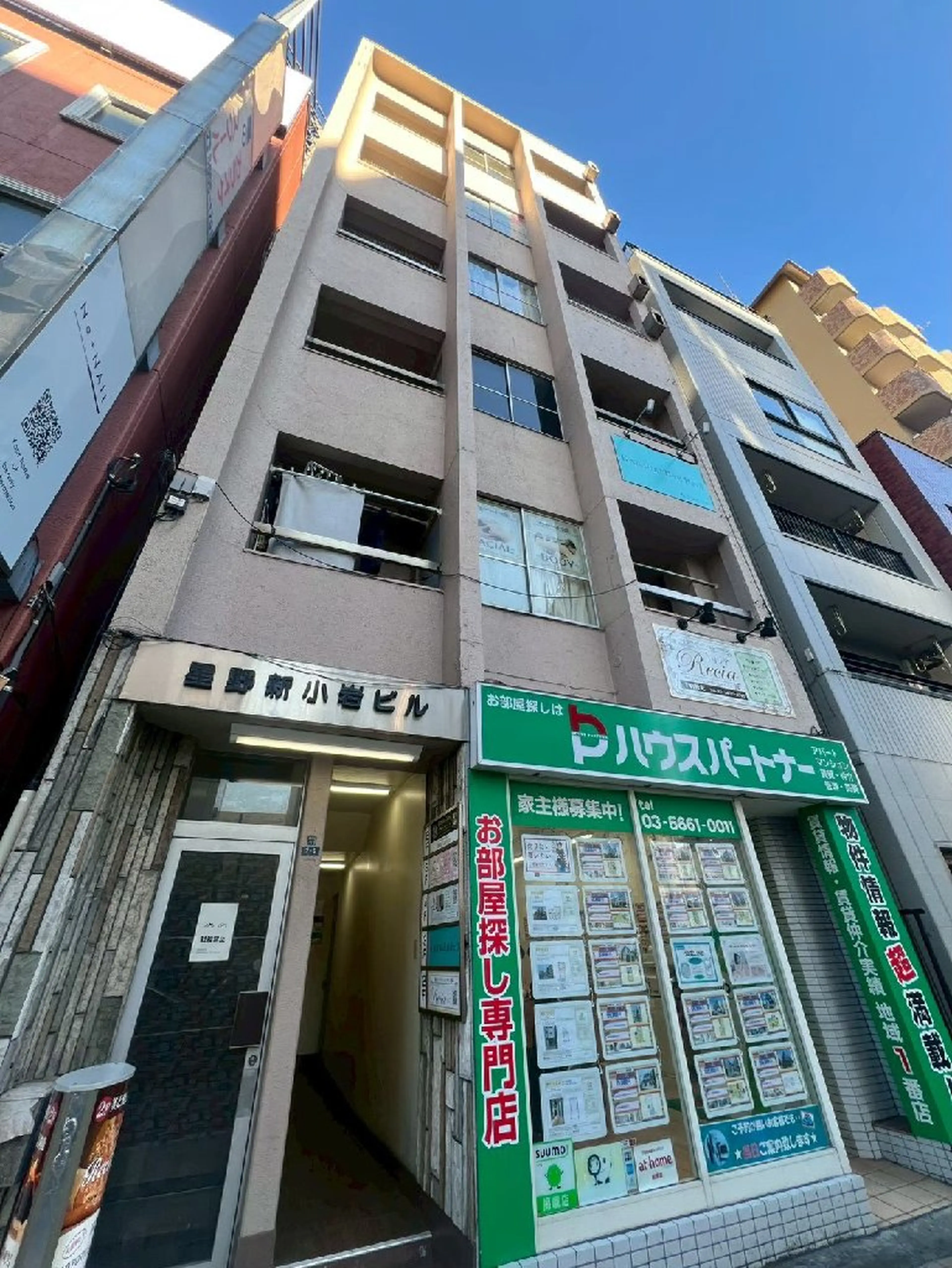 ベリーラッシュ新小岩店の内観・外観1