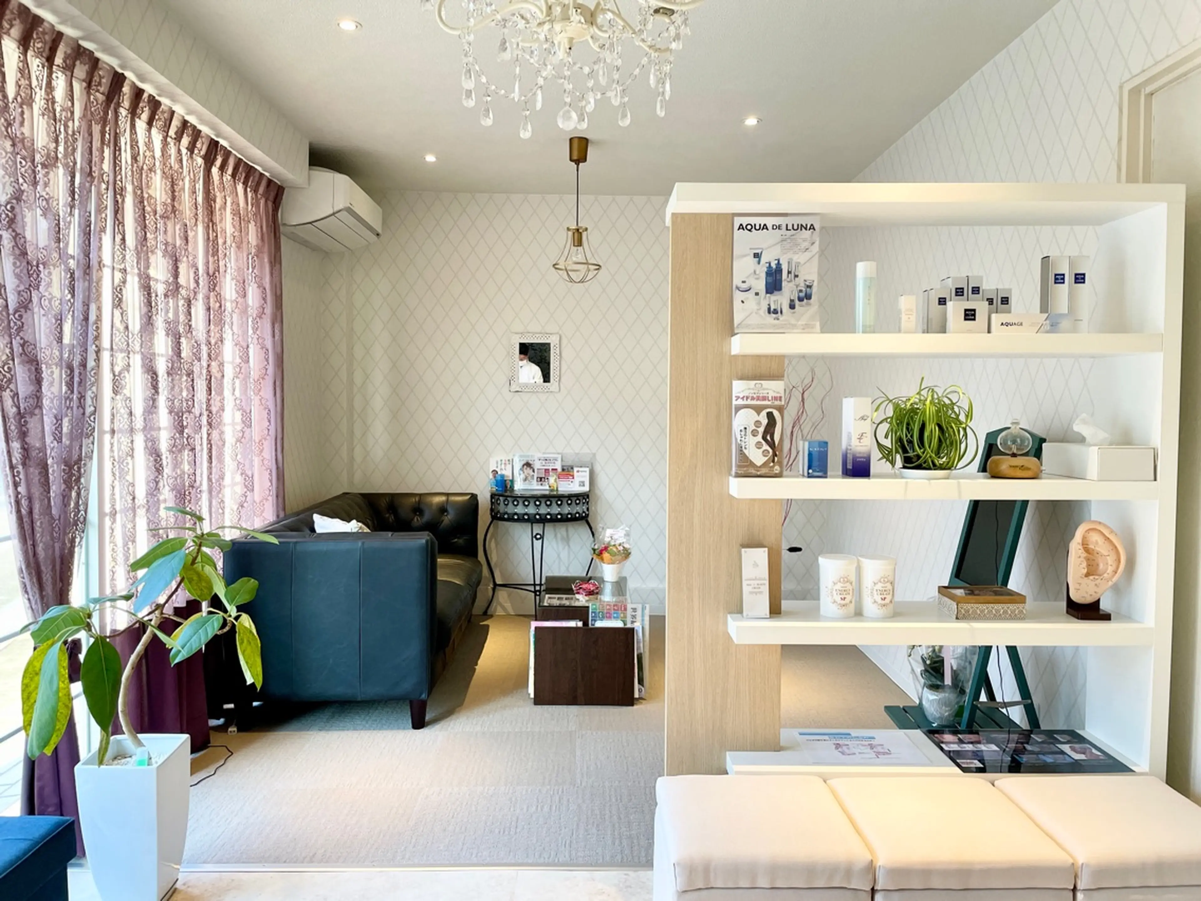 小顔美療整体サロン AQUA-Bの内観・外観1