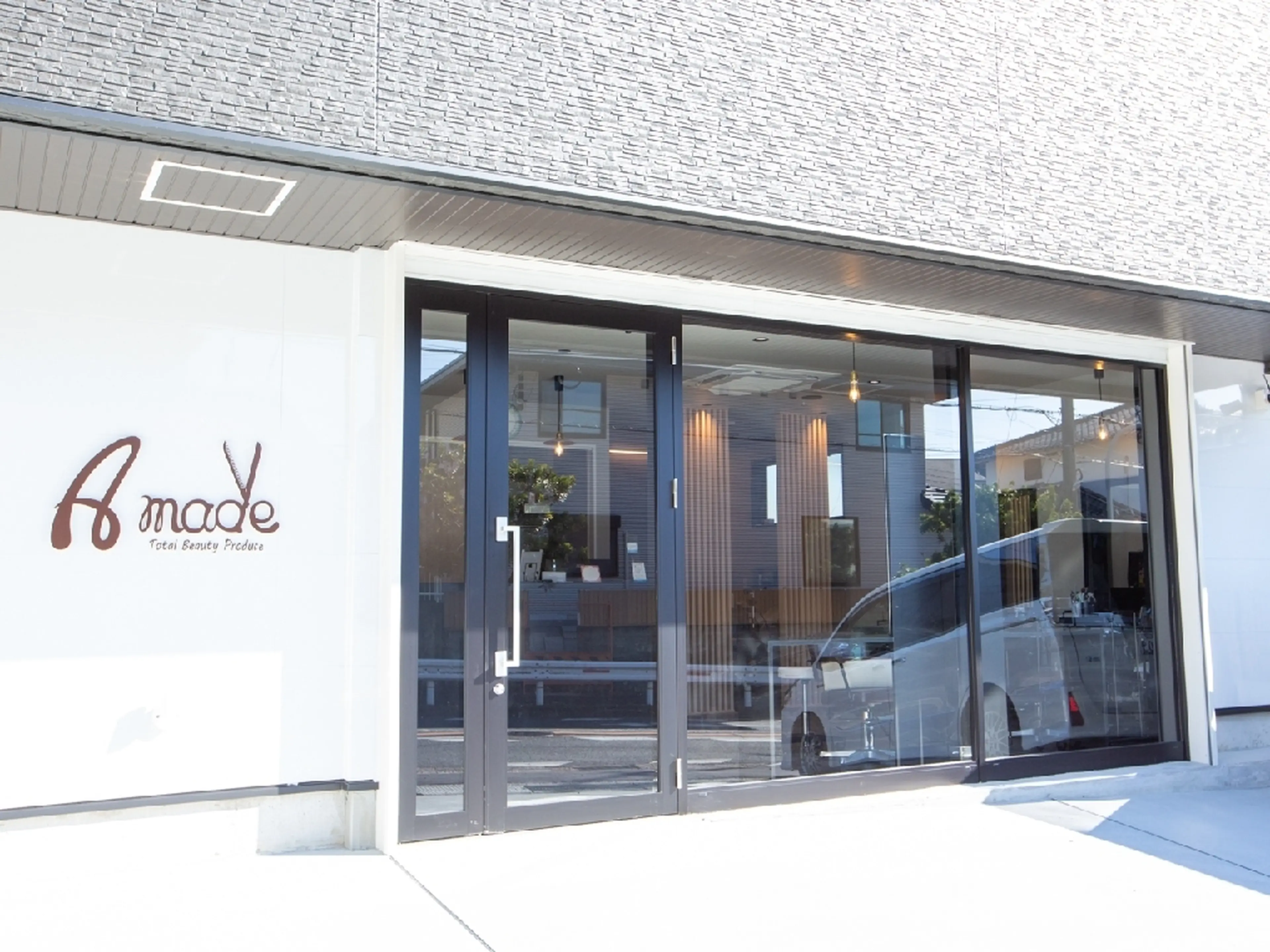 Ａ ｍａｄｅの内観・外観2