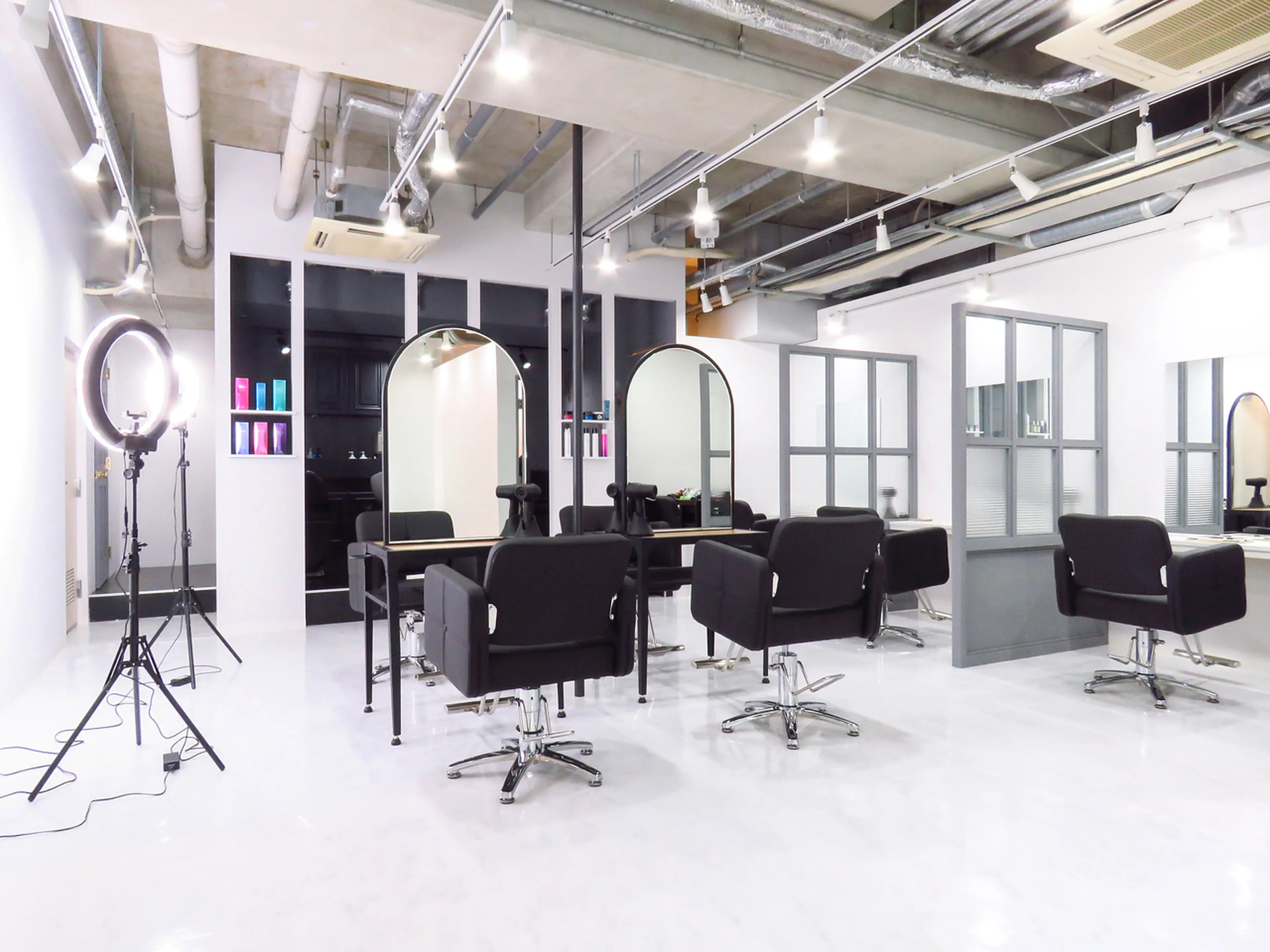 Alushe秋葉原店の内観・外観1