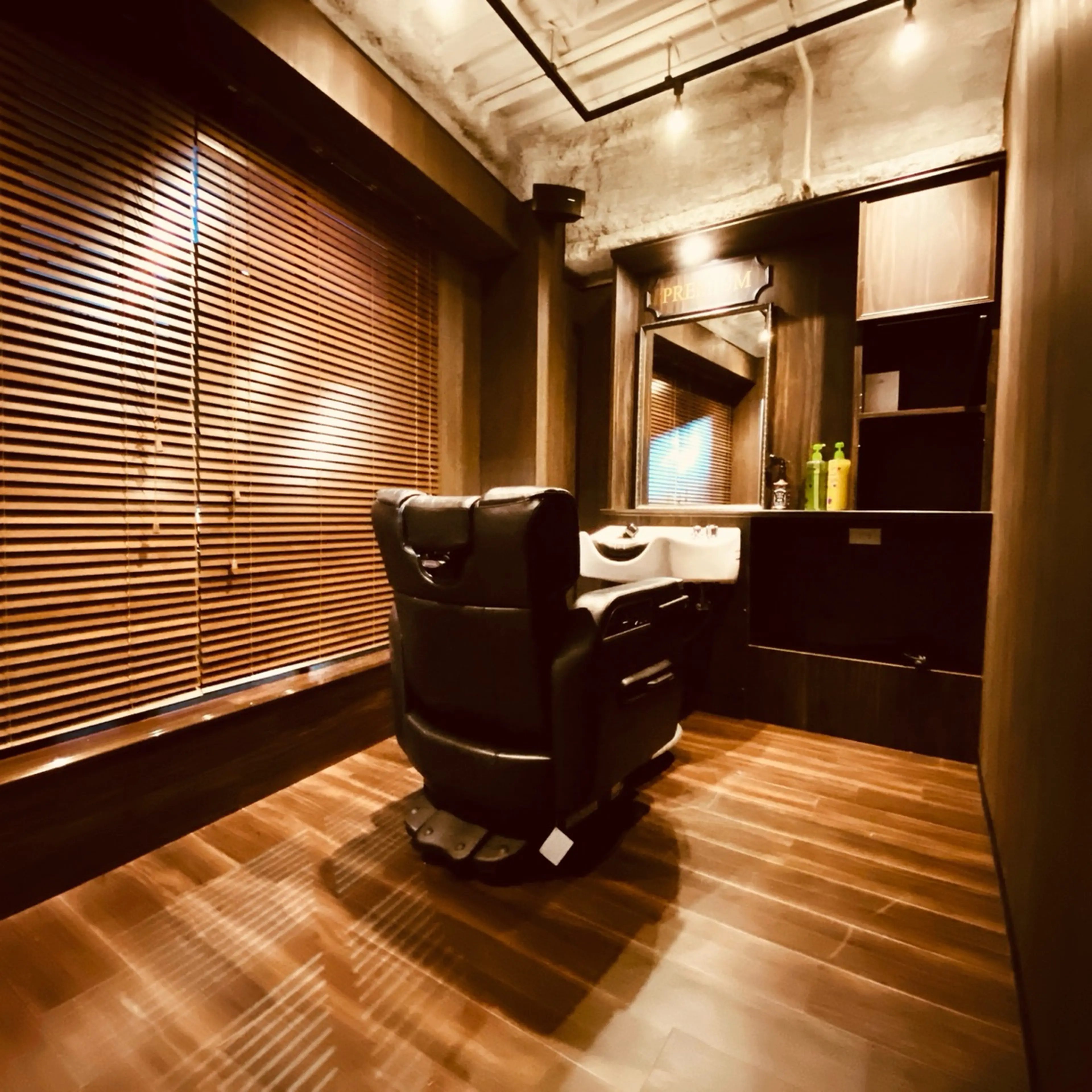 BARBERSHOP NORの内観・外観3