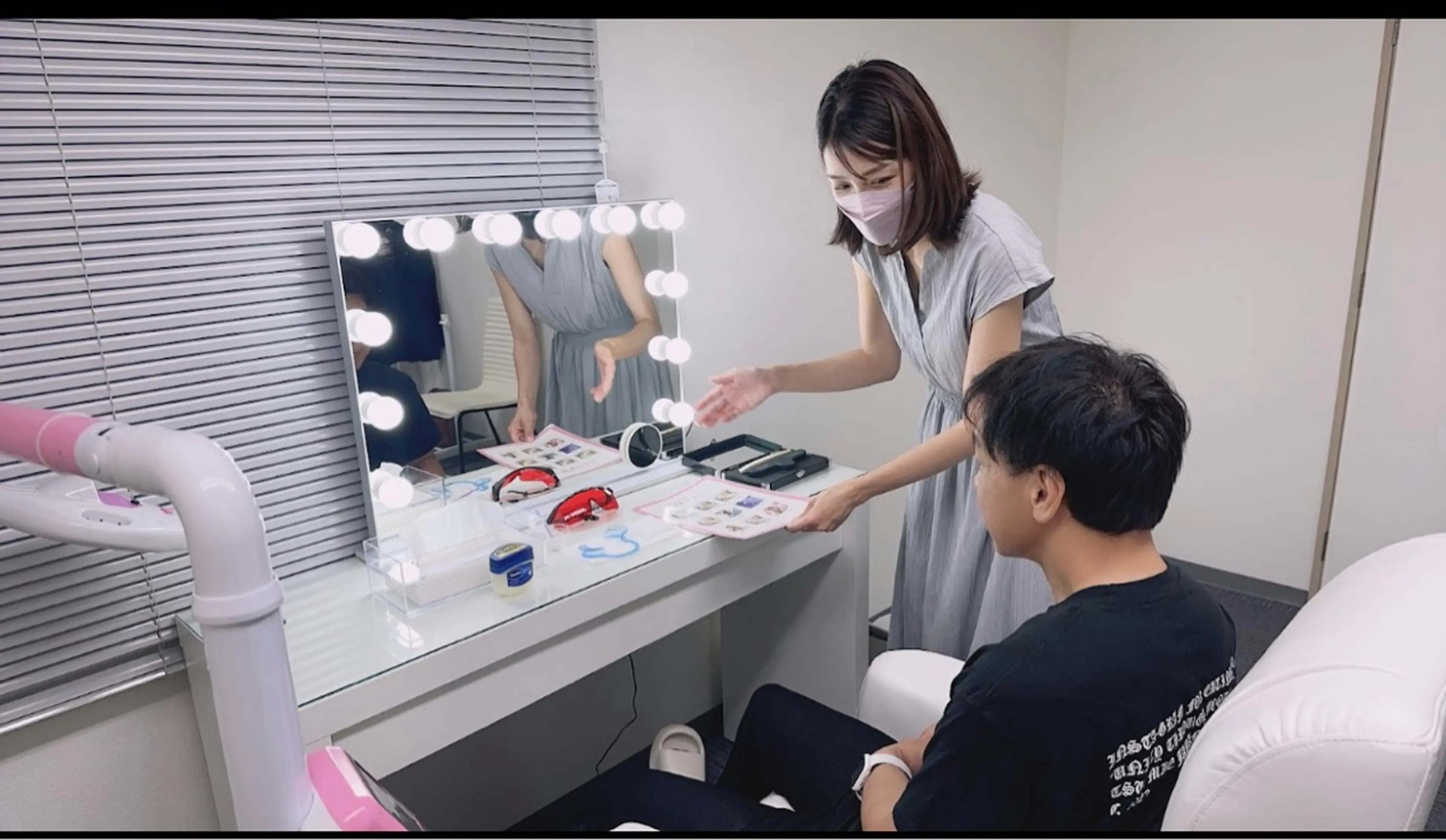 エクシア大阪本町店の内観・外観3