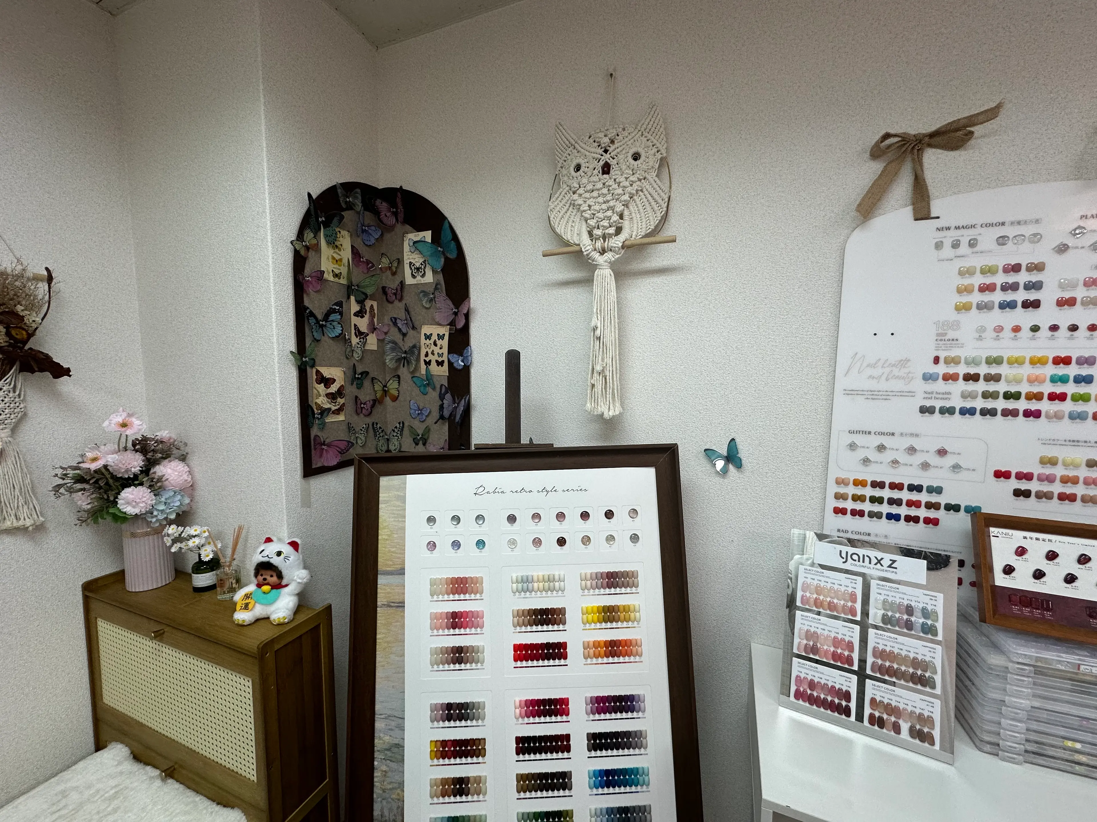 YULI.NAIL【長さだし専門店】の内観・外観2