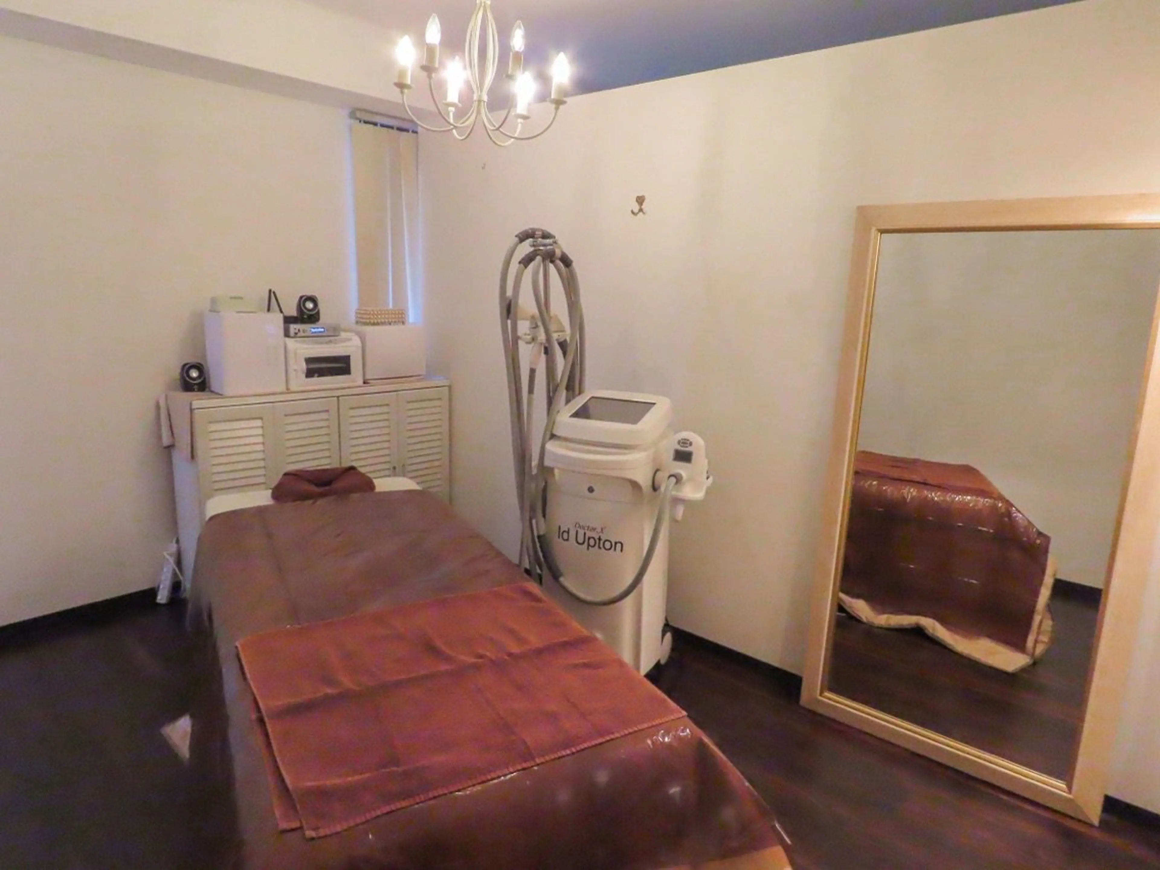 銀座ロッソ福岡店の内観・外観1