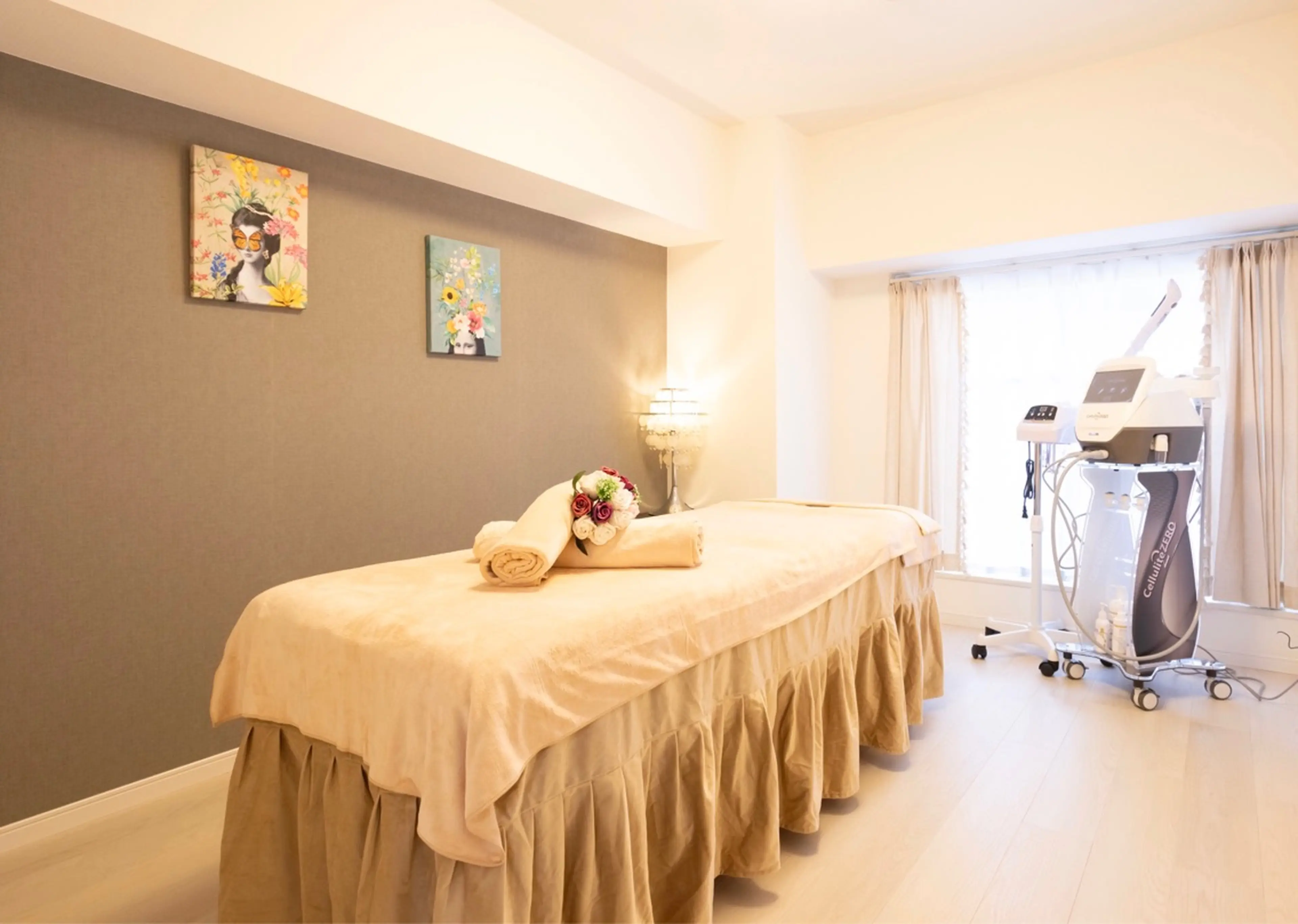 MORE BEAUTY美肌&痩身サロンの内観・外観1