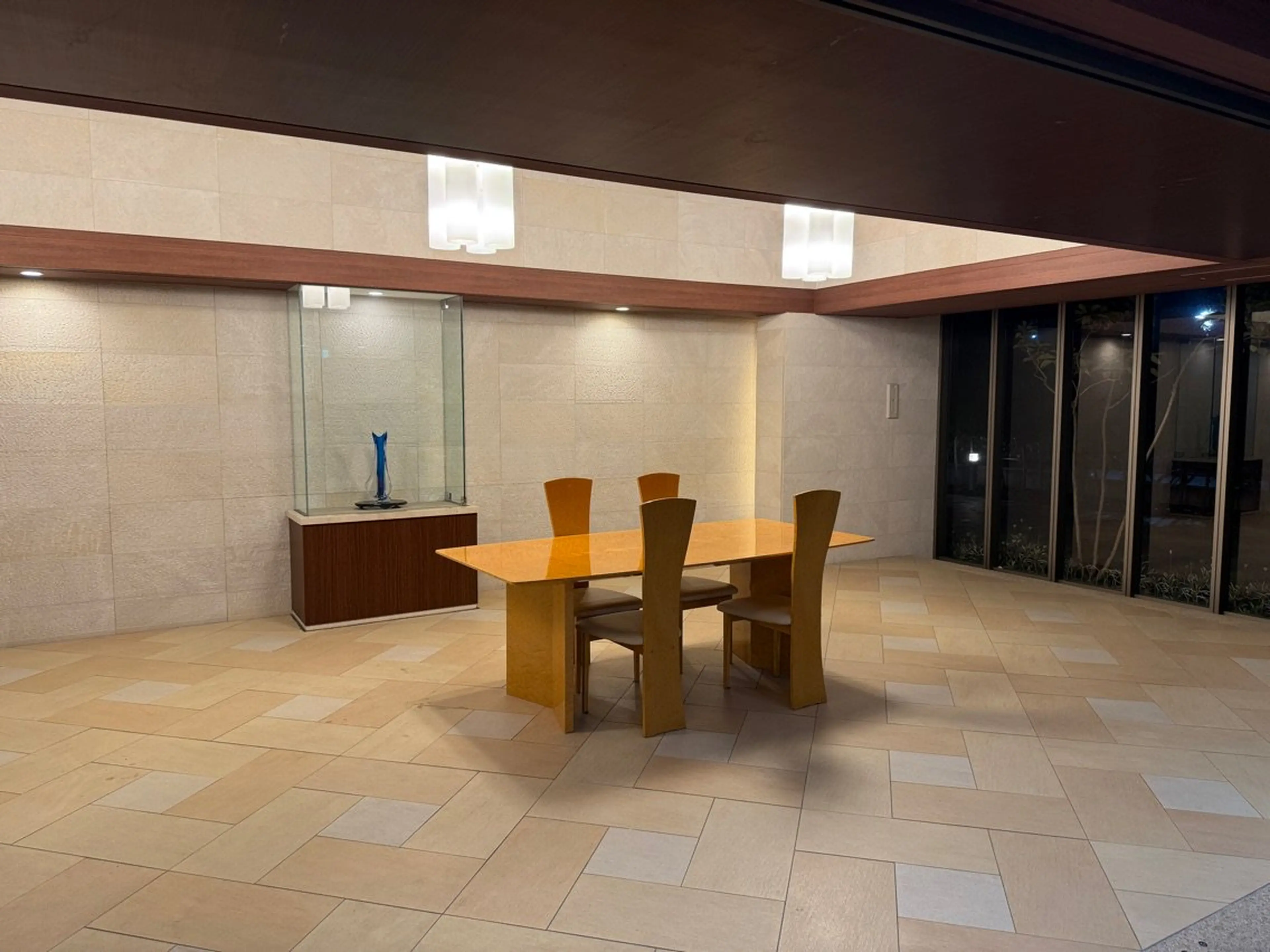 新大阪・梅田ストレッチ＆エステ Re:Body（リ・ボディ）（L'OM OSAKA 内）の内観・外観2