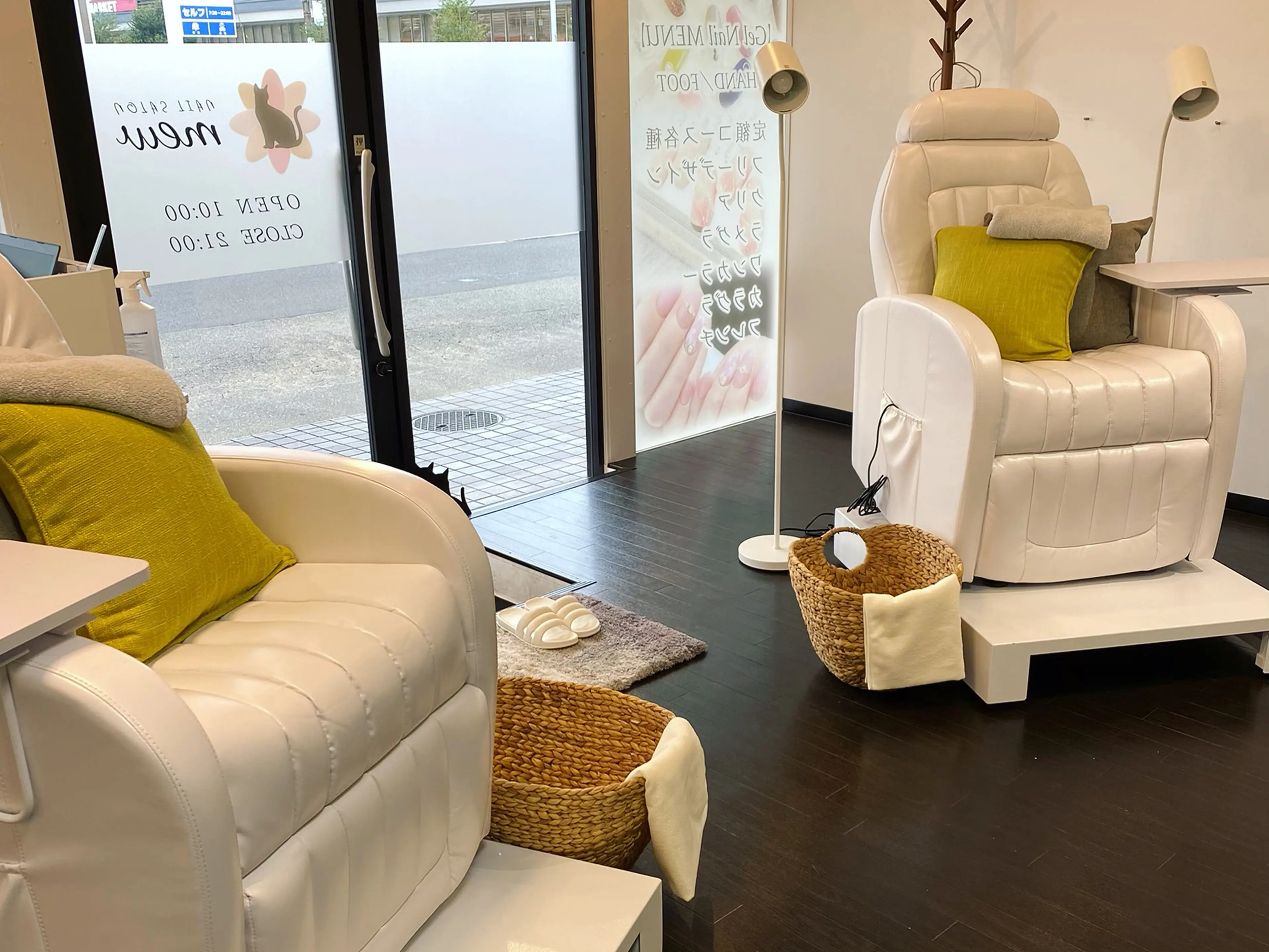 nail salon mewの内観・外観2