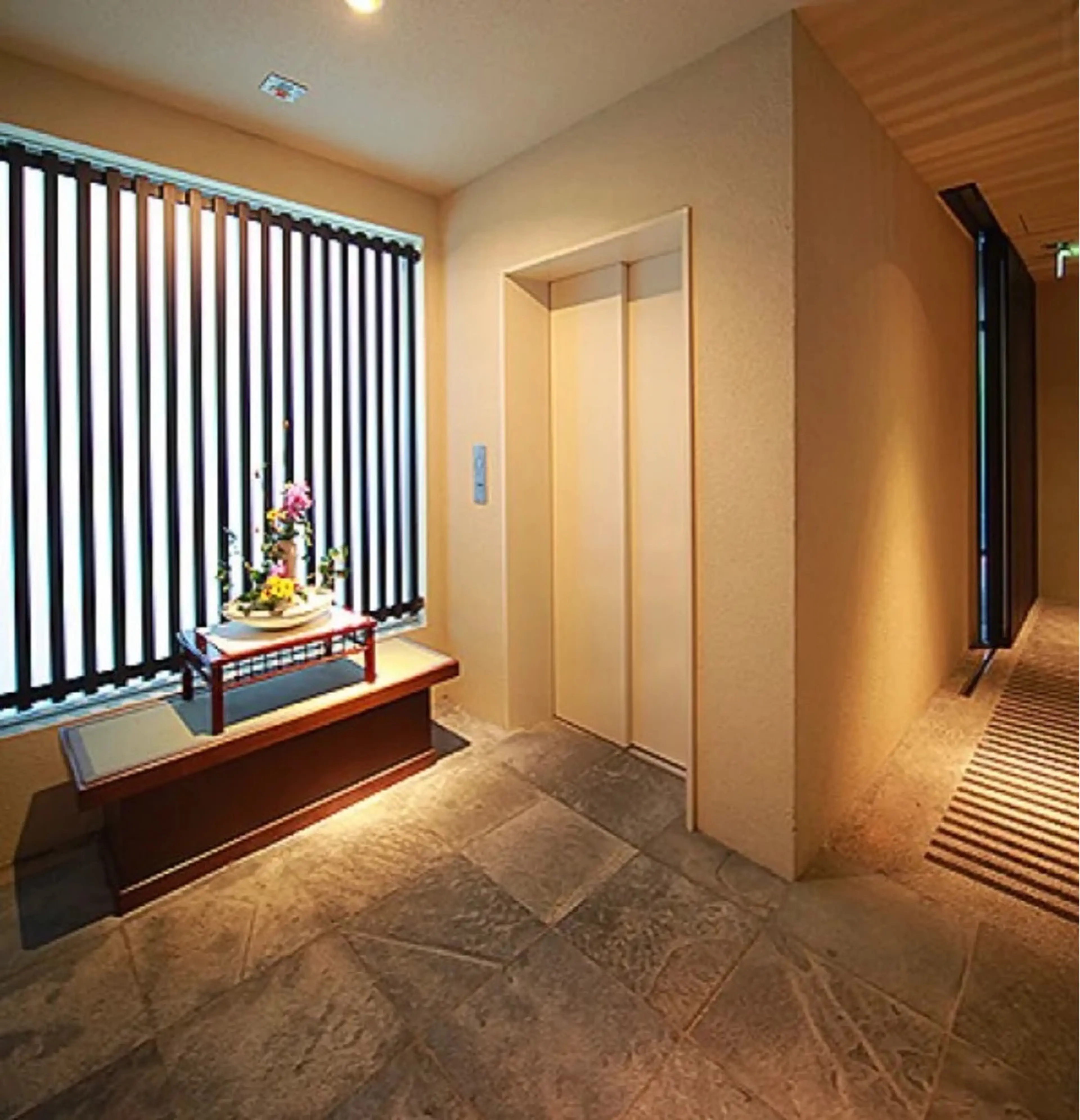 KUKUNAの内観・外観1