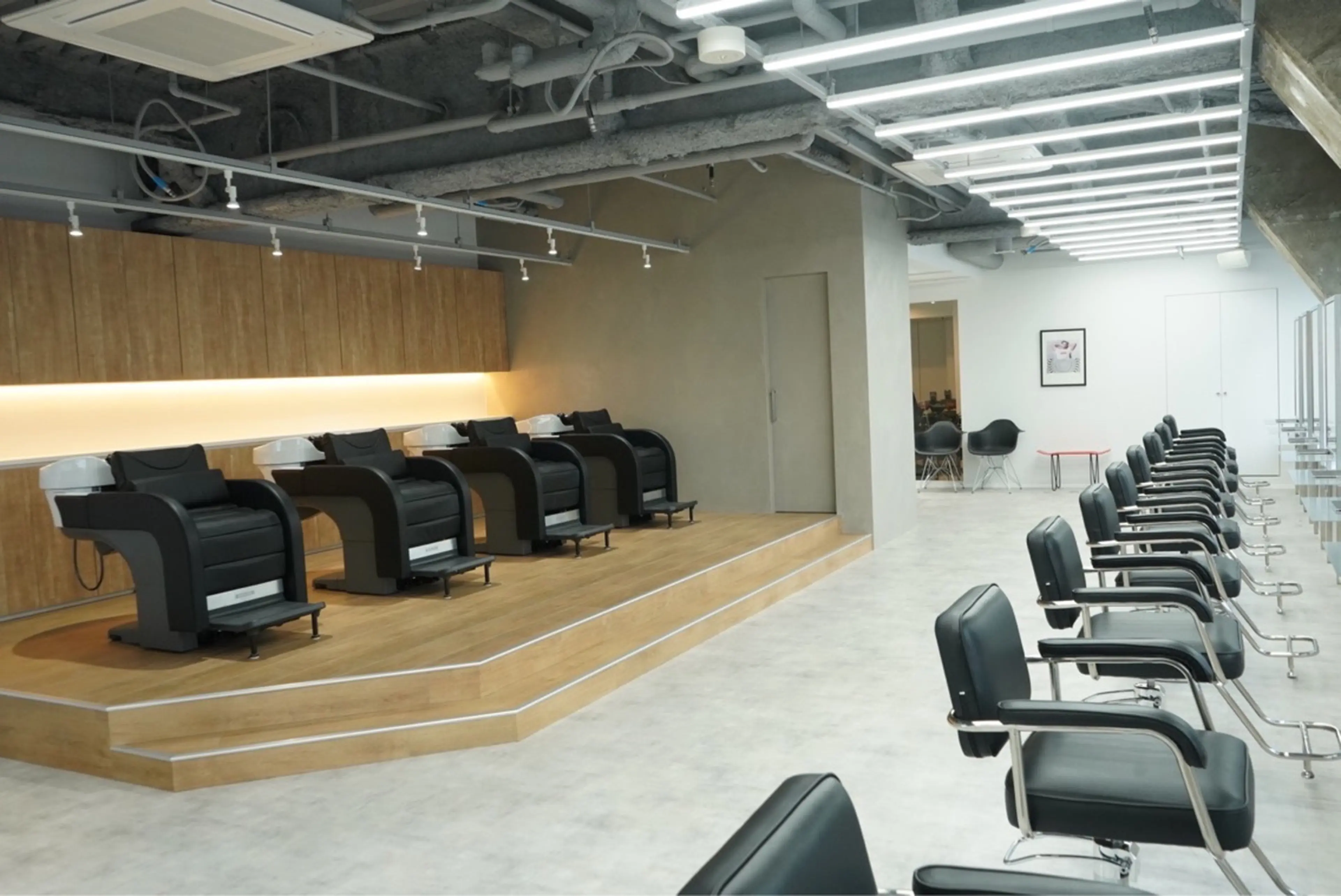 LUVISM by fifthの内観・外観2