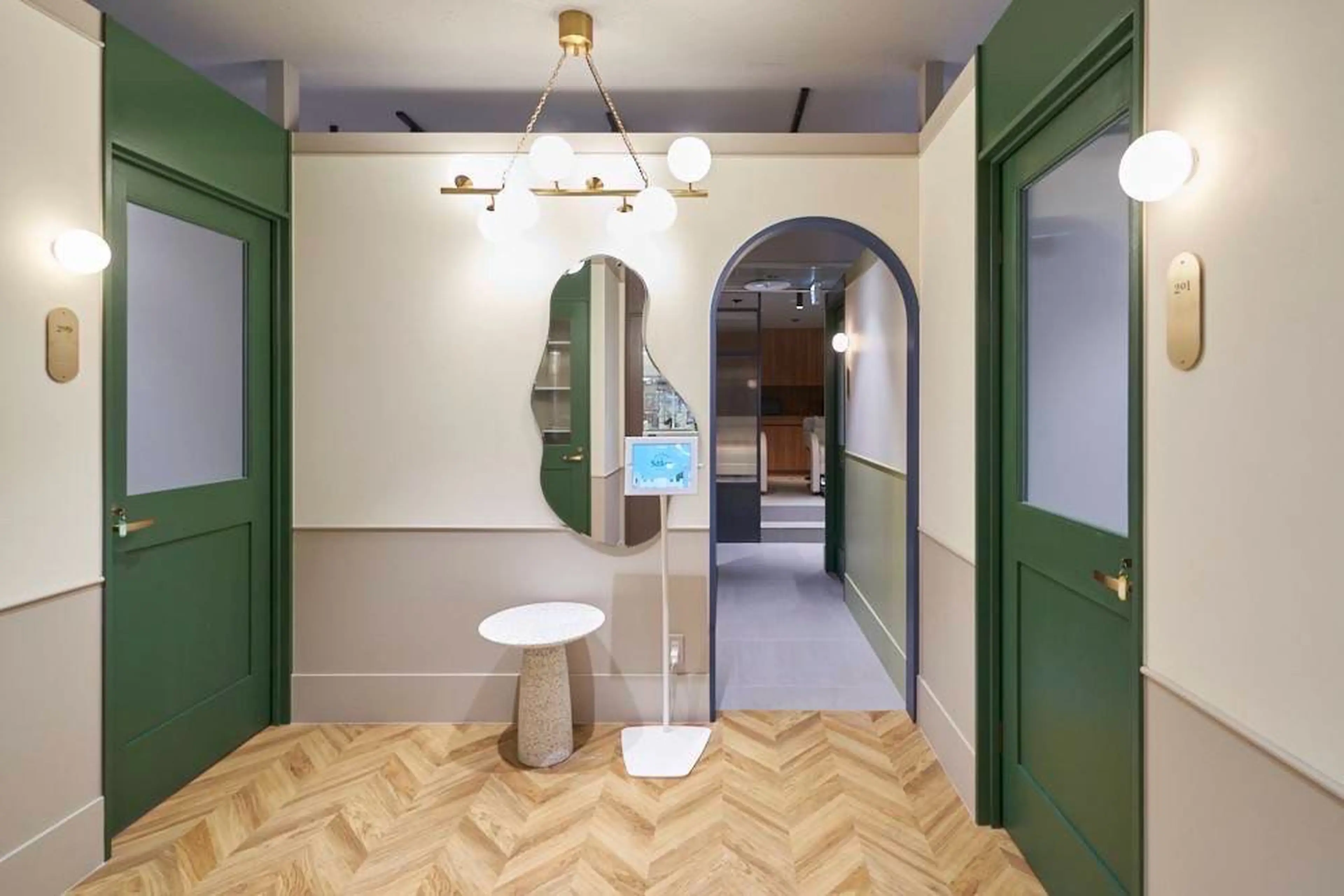 LOVEST市川店の内観・外観2