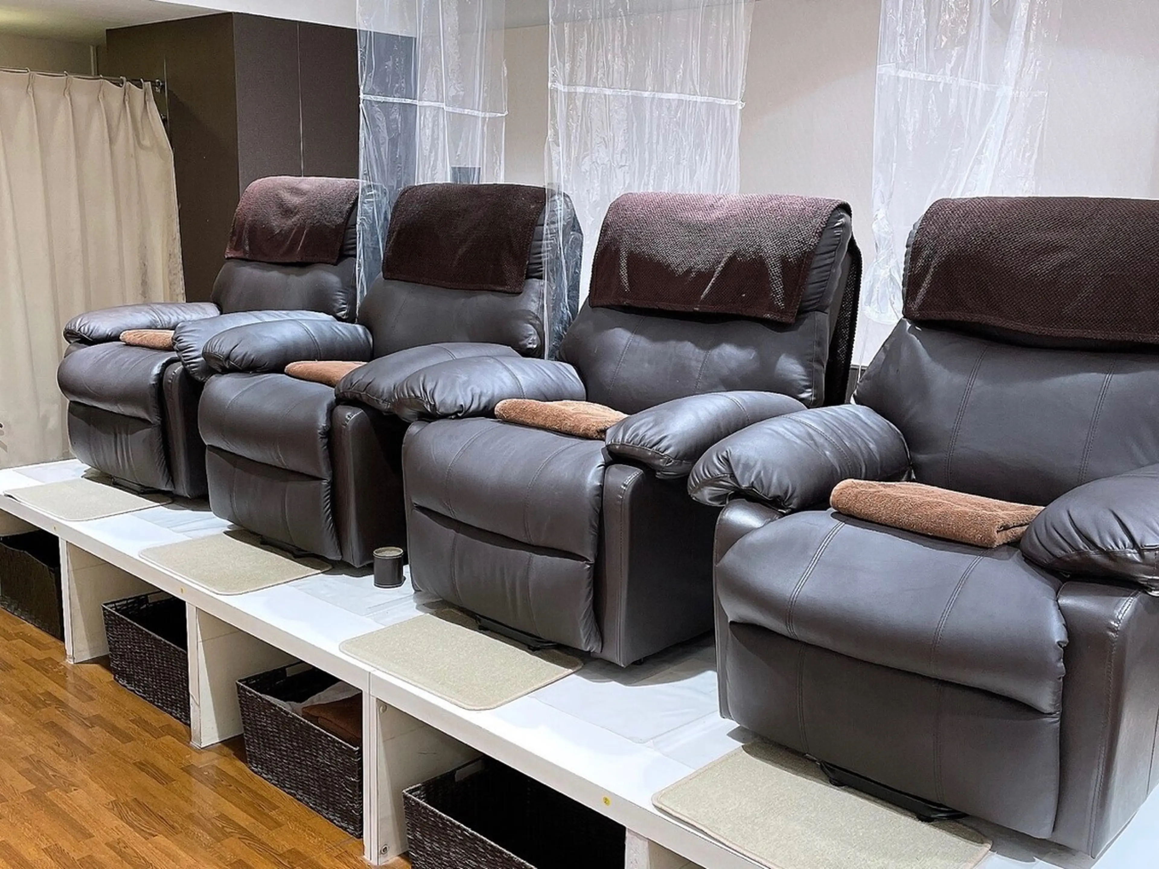 Nail&Eyelash  Beeの内観・外観1