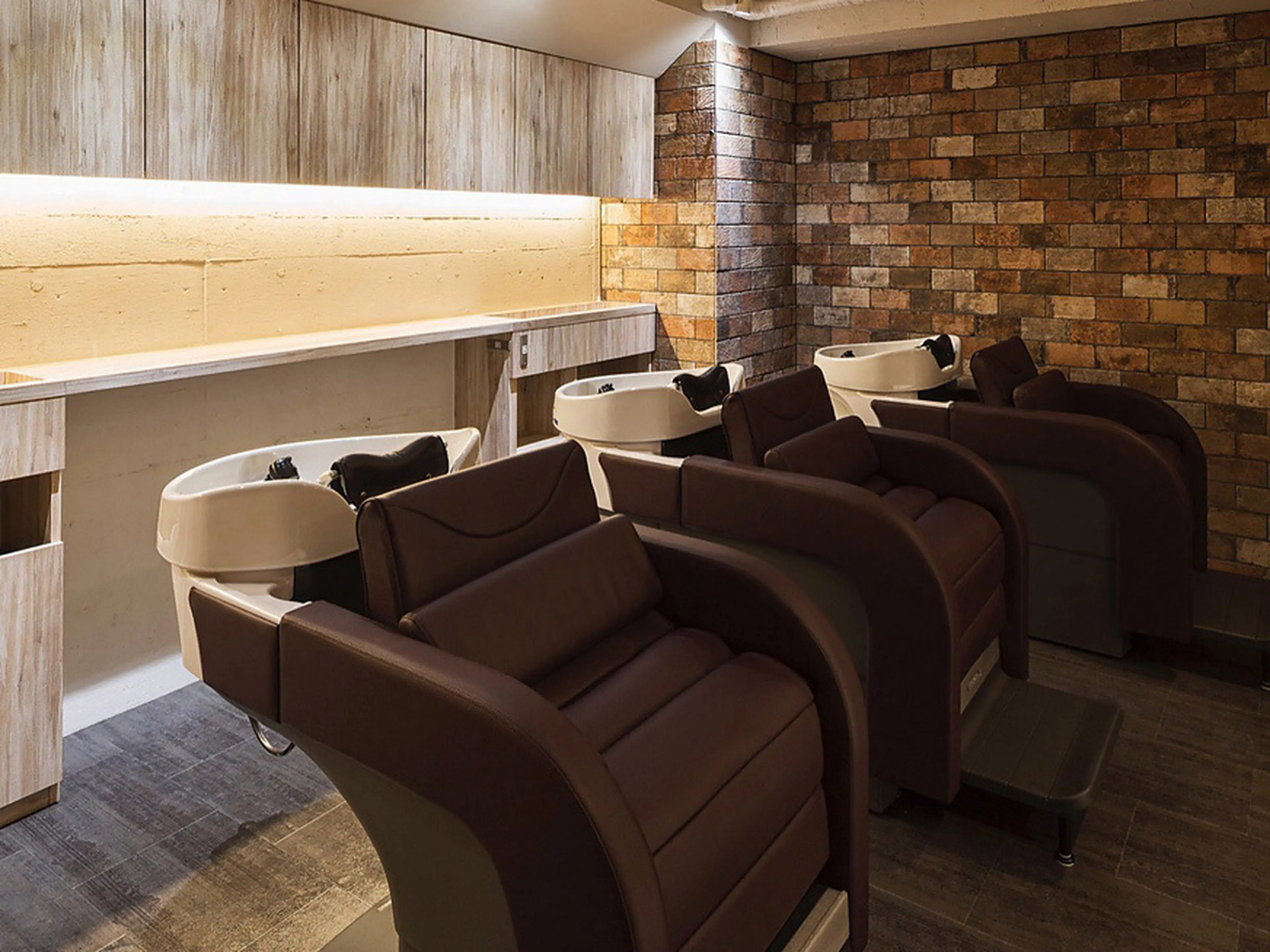 モードケイズ調布店の内観・外観3