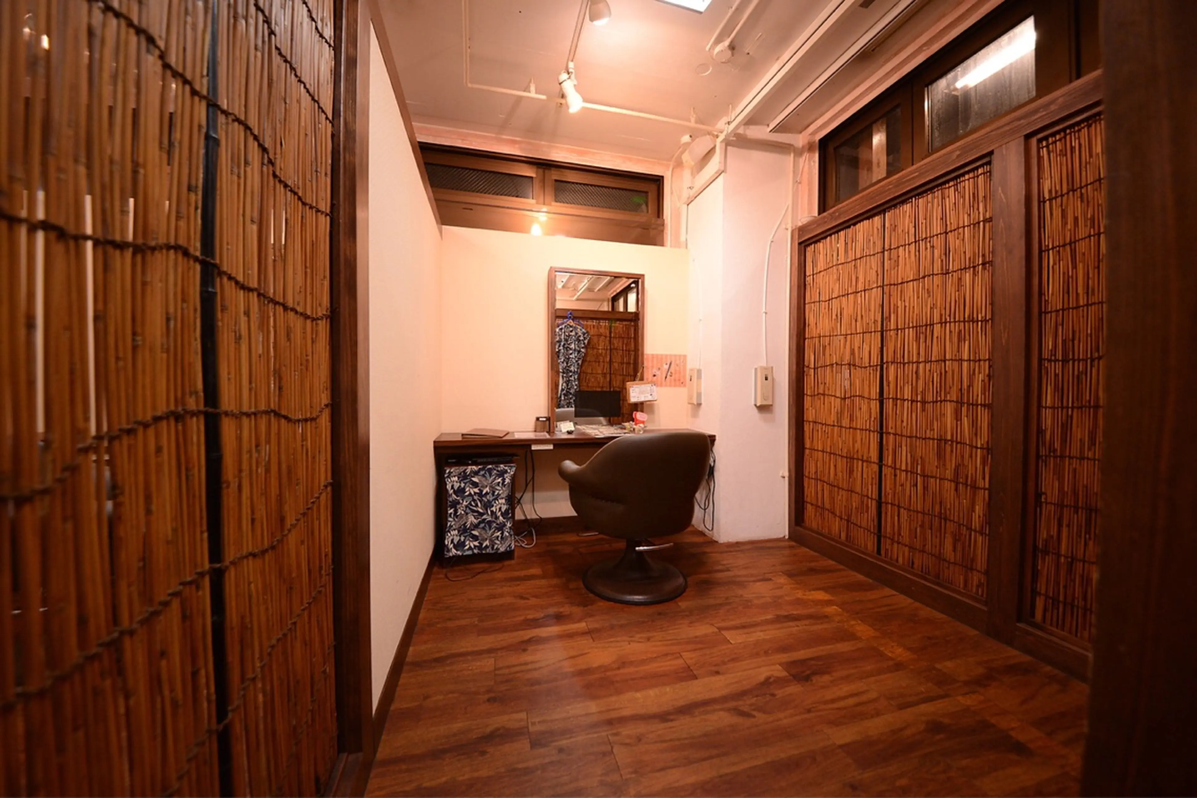 個室型美容室GUL GUL妙典店の内観・外観2
