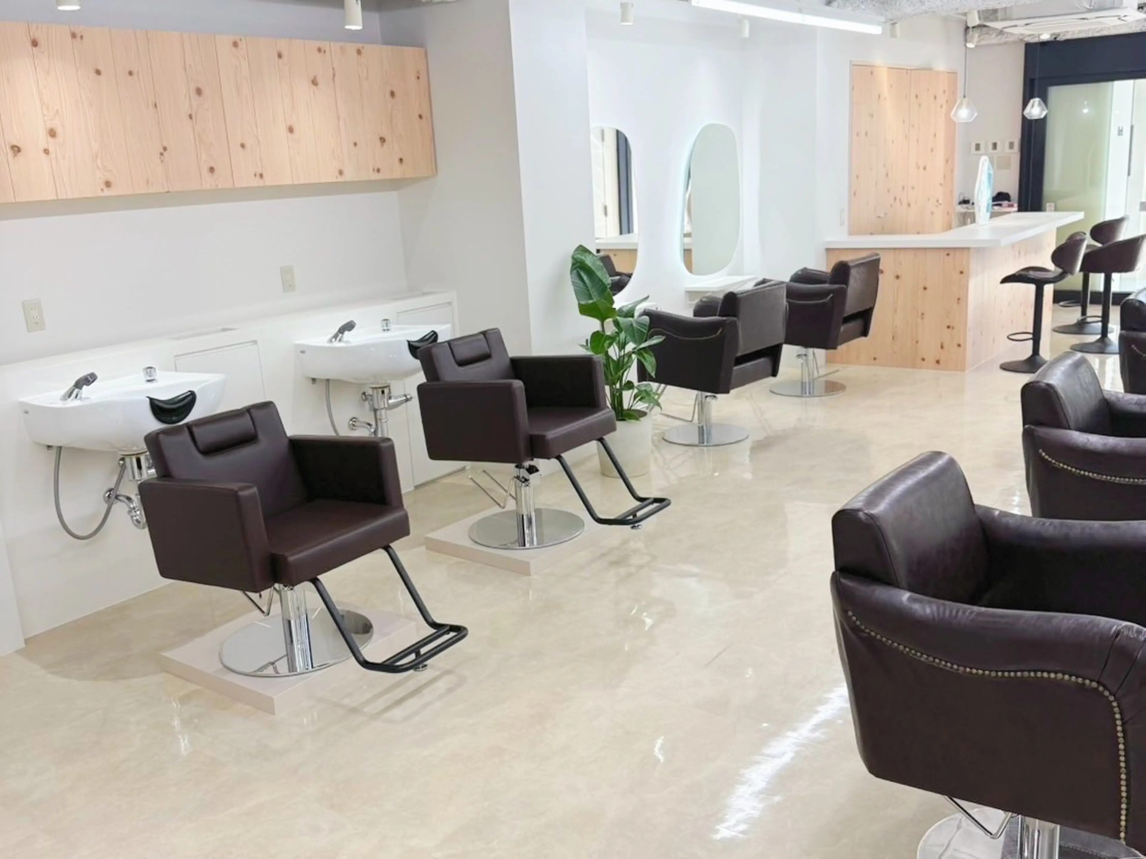 Melt新宿の内観・外観2