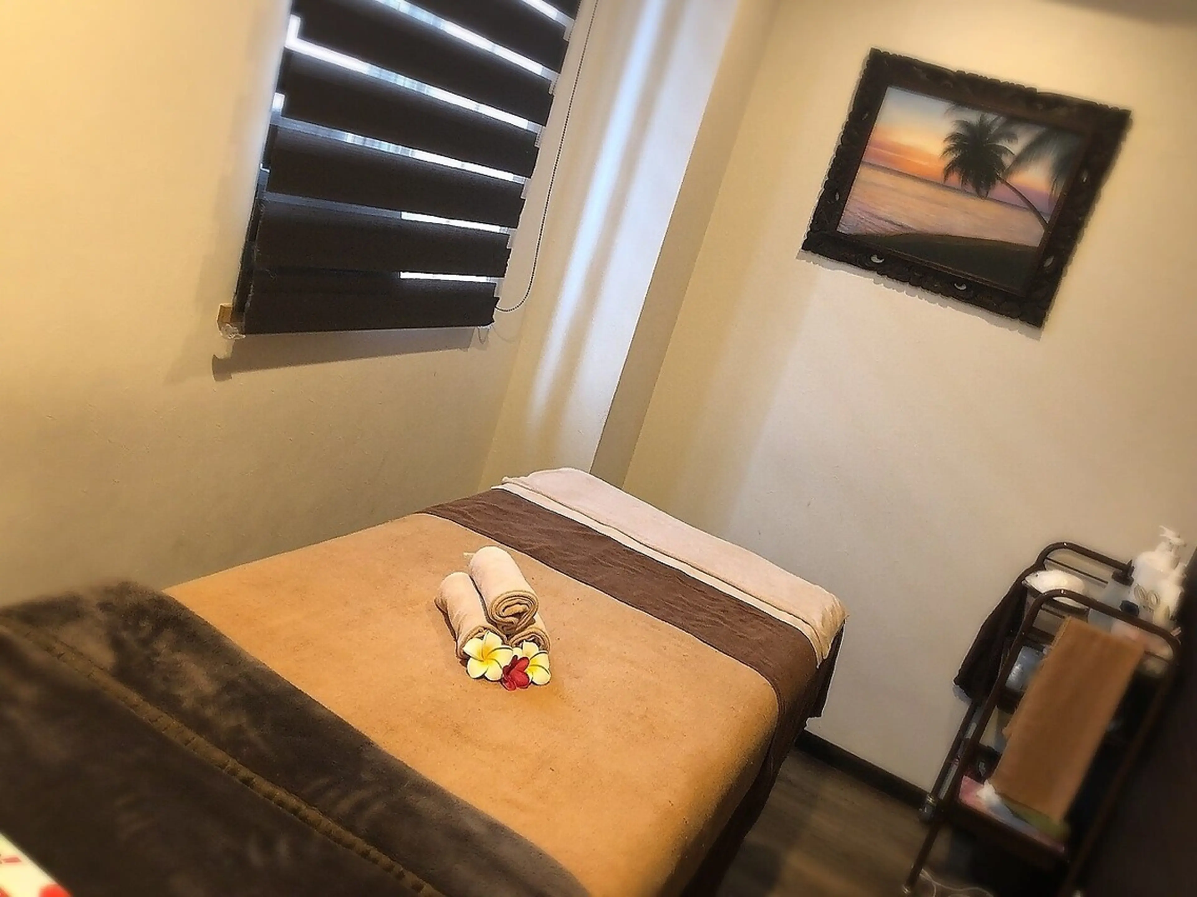 美u.p鶴ヶ峰店の内観・外観1