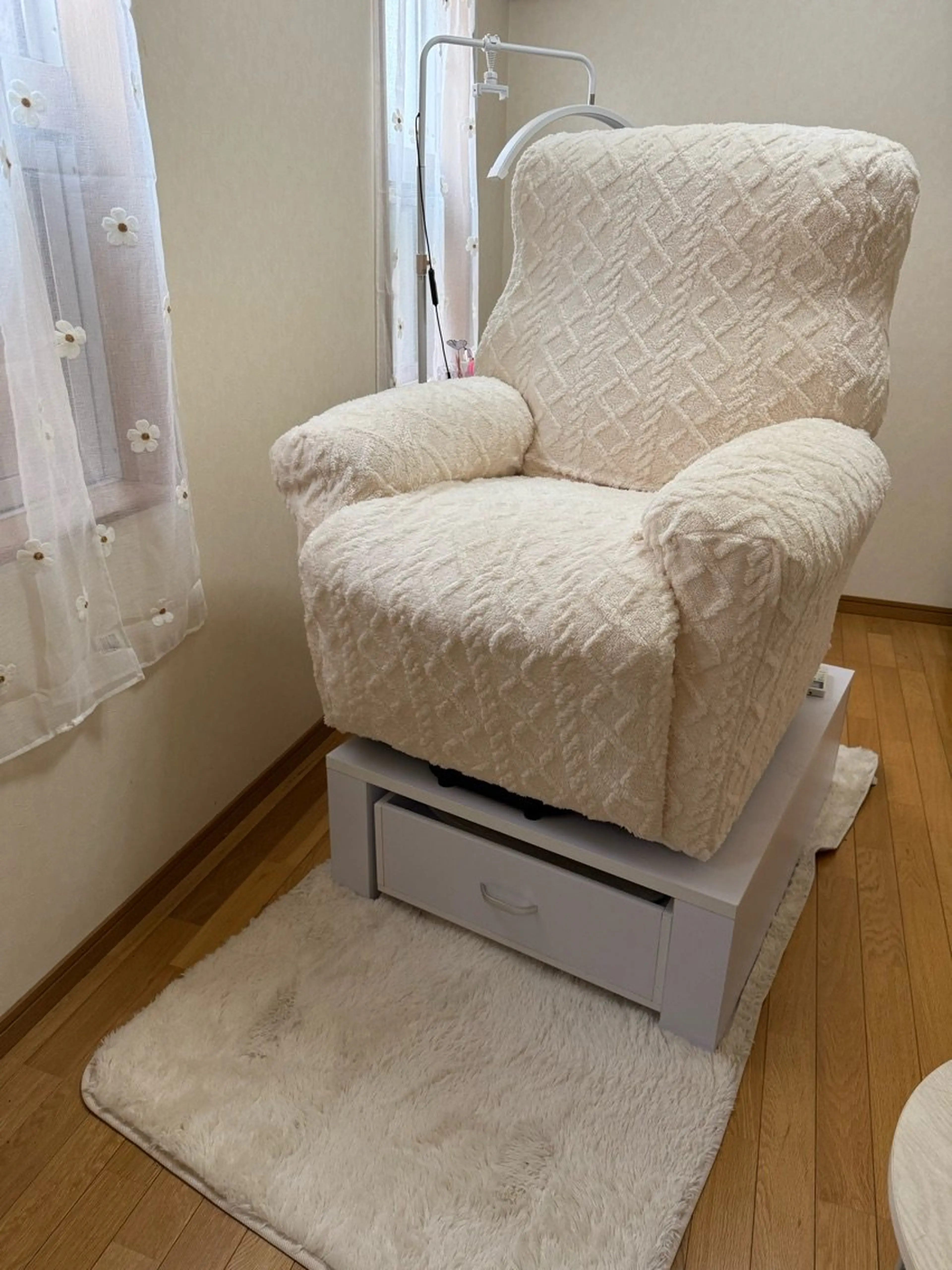 ヘアーズネオの内観・外観2