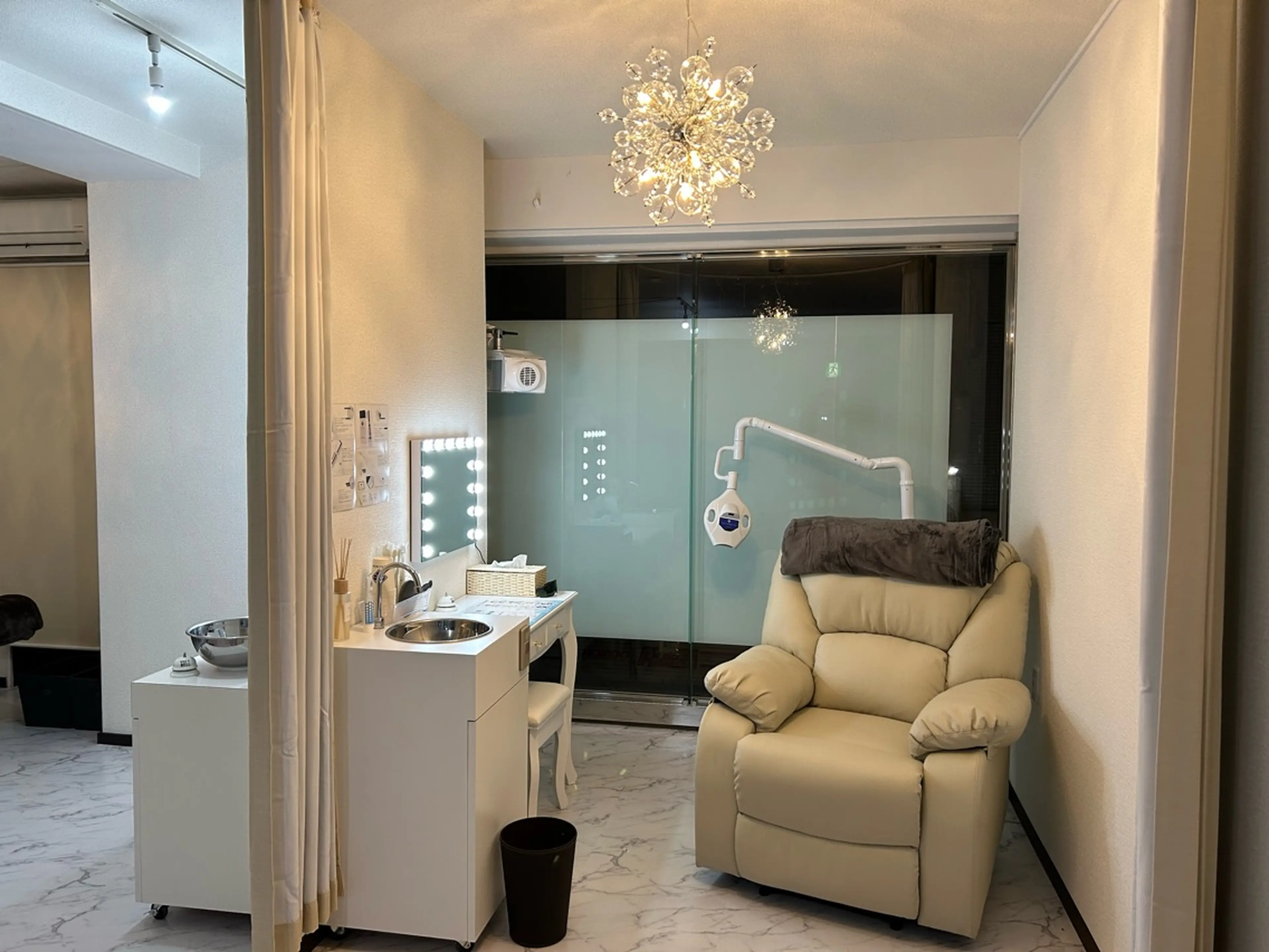 ホワイトニングビューティー天文館店の内観・外観1