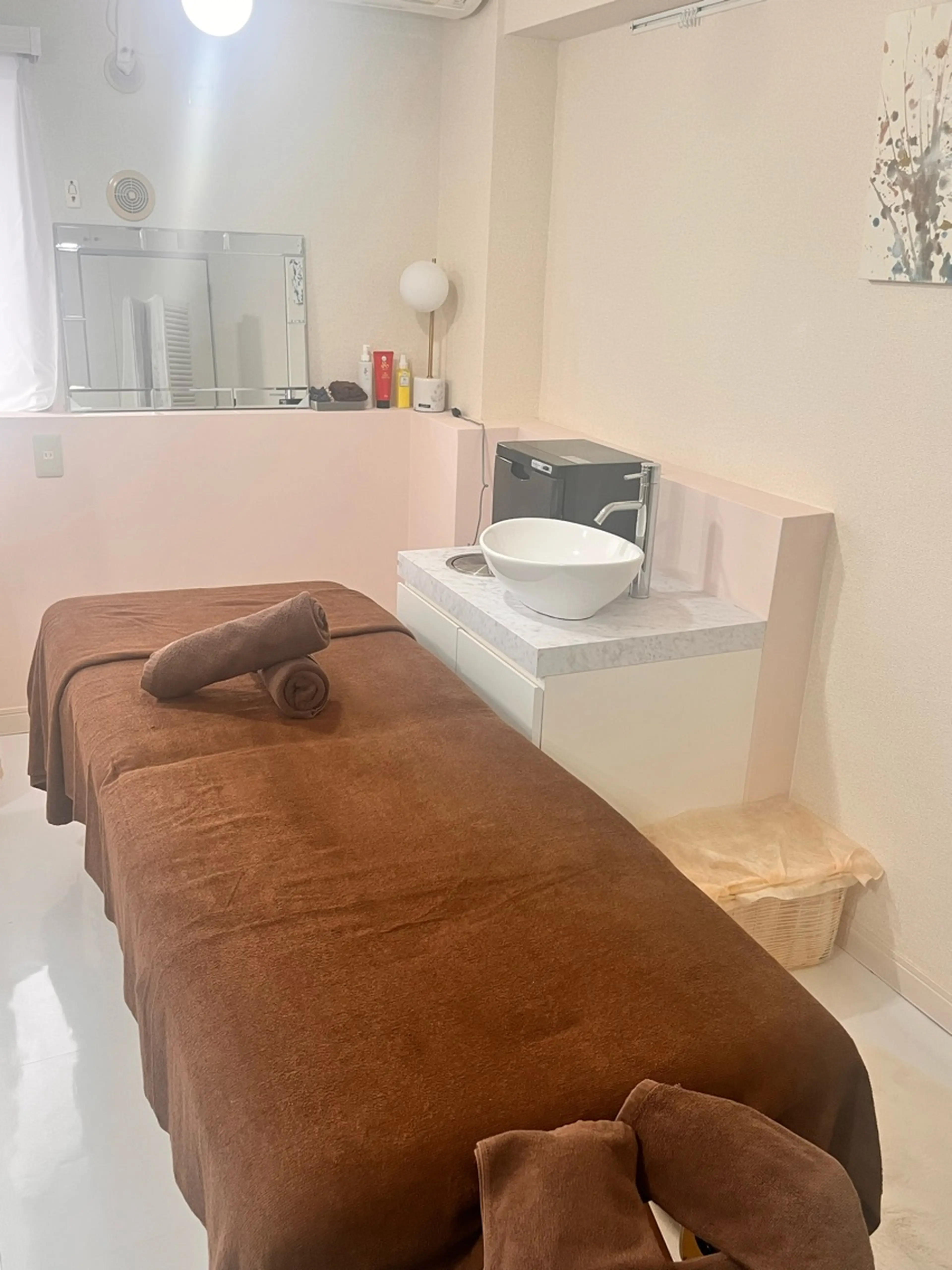 Total beauty salon emuの内観・外観1