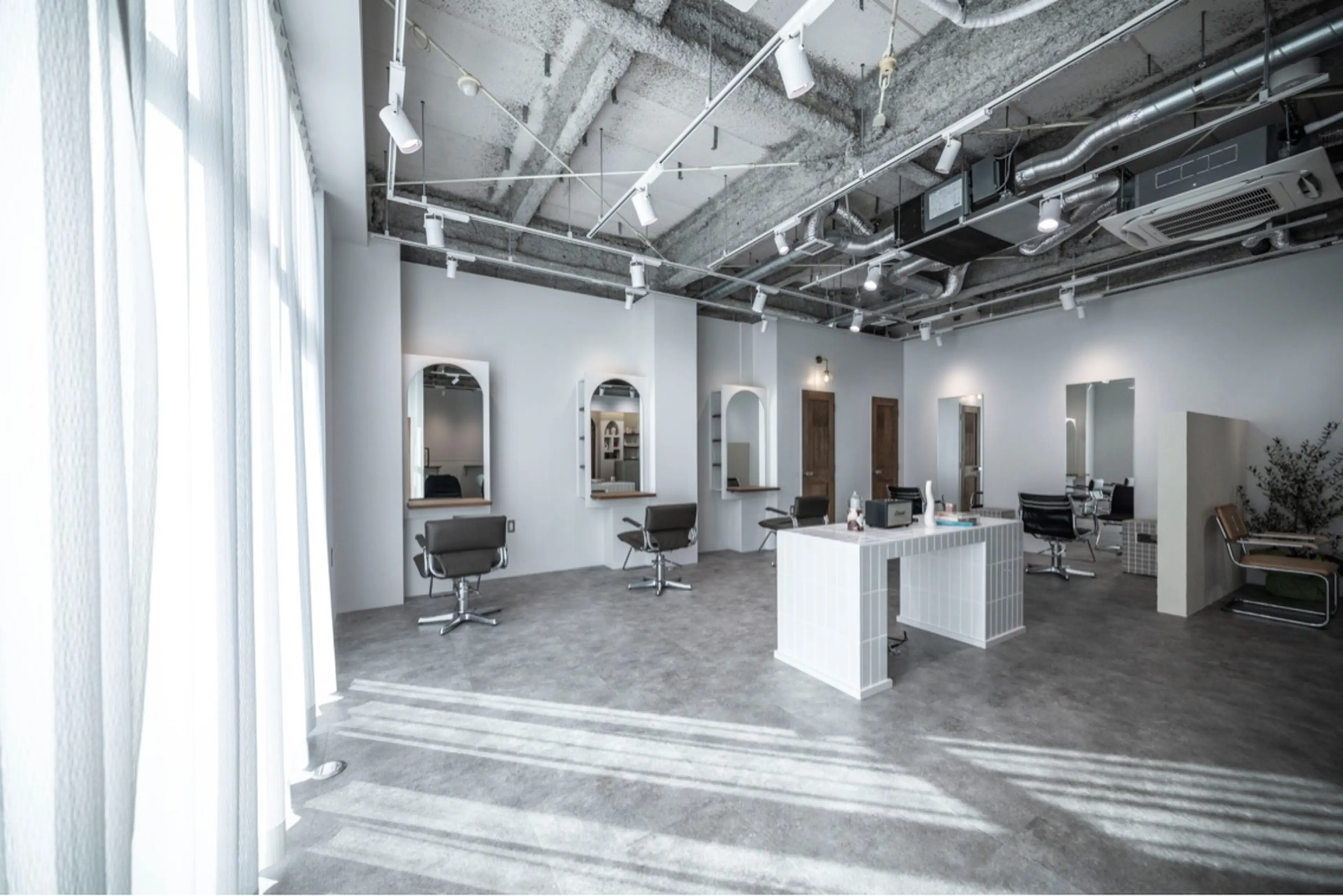 uyuの内観・外観1