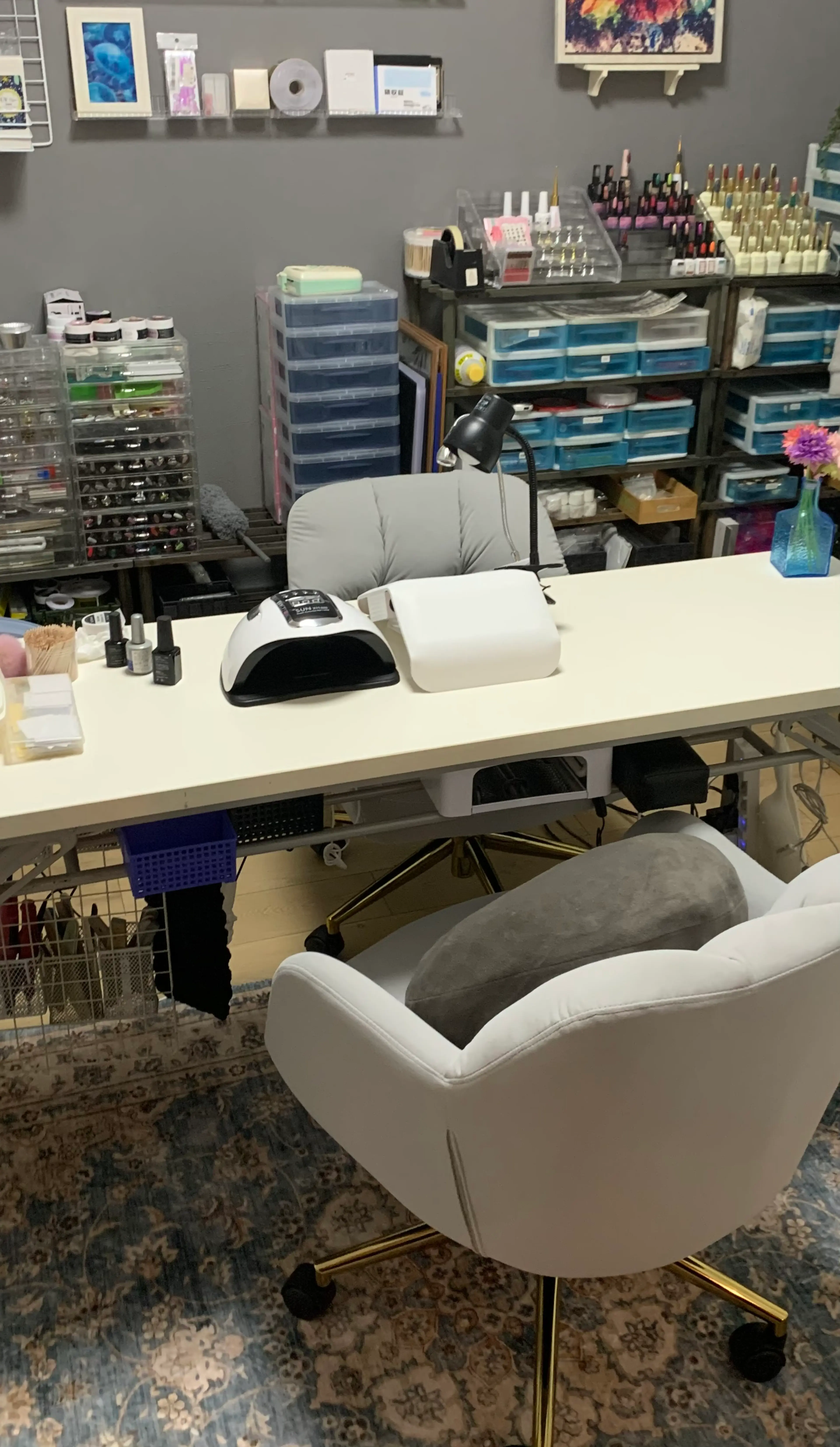 MHR.nailの内観・外観2