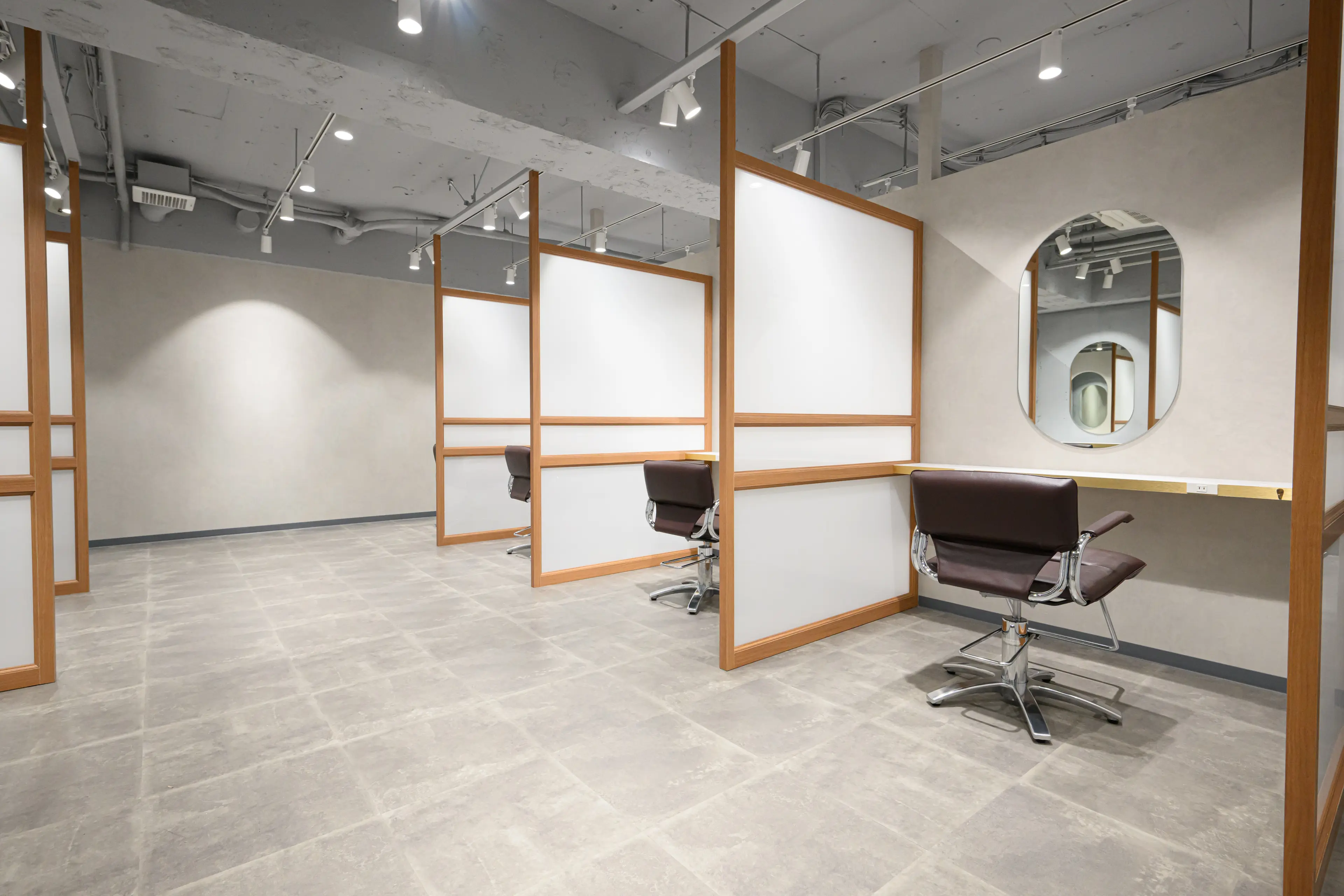 charme 溝の口店【シャルム】の内観・外観1