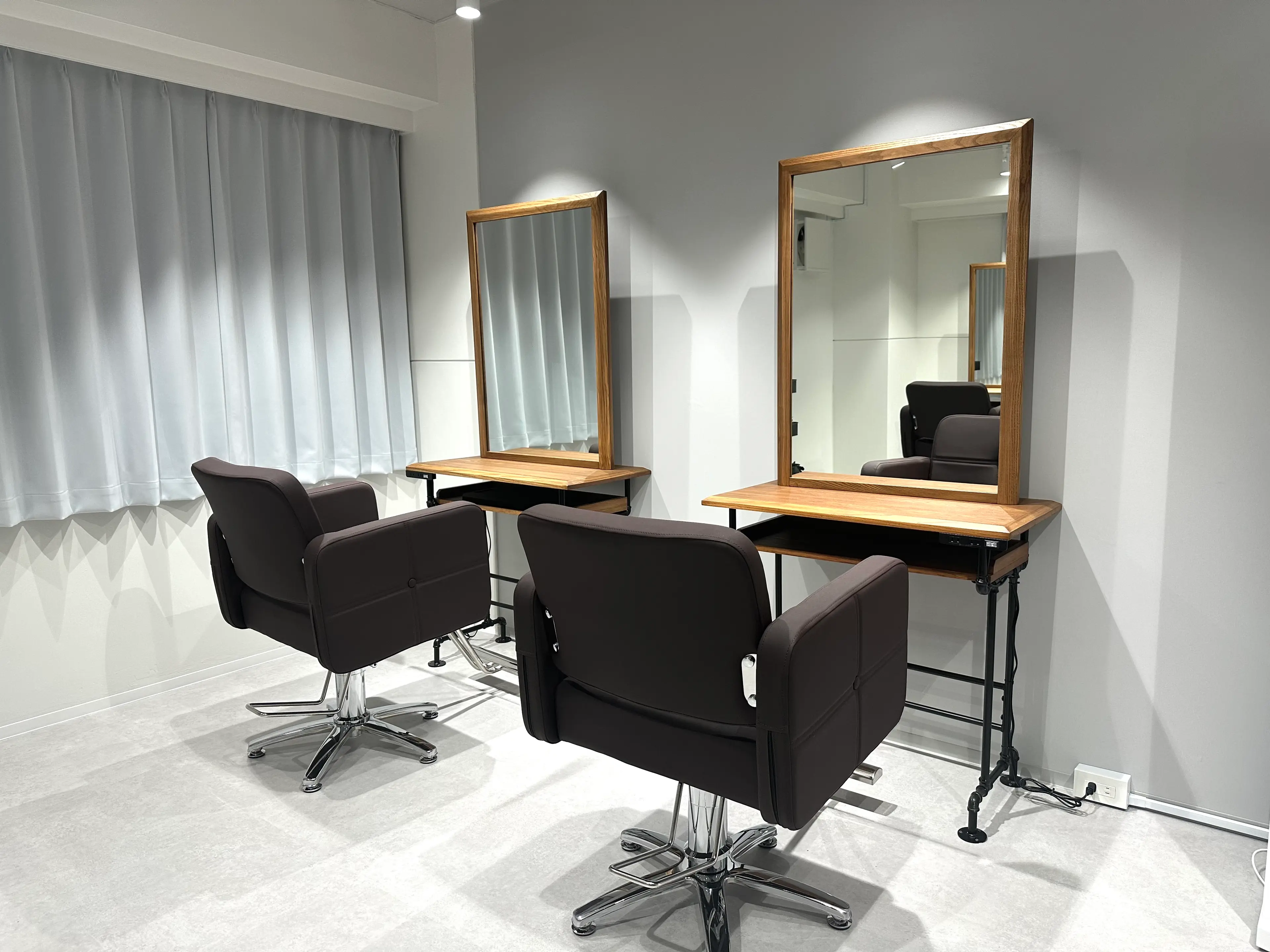 LIERの内観・外観1