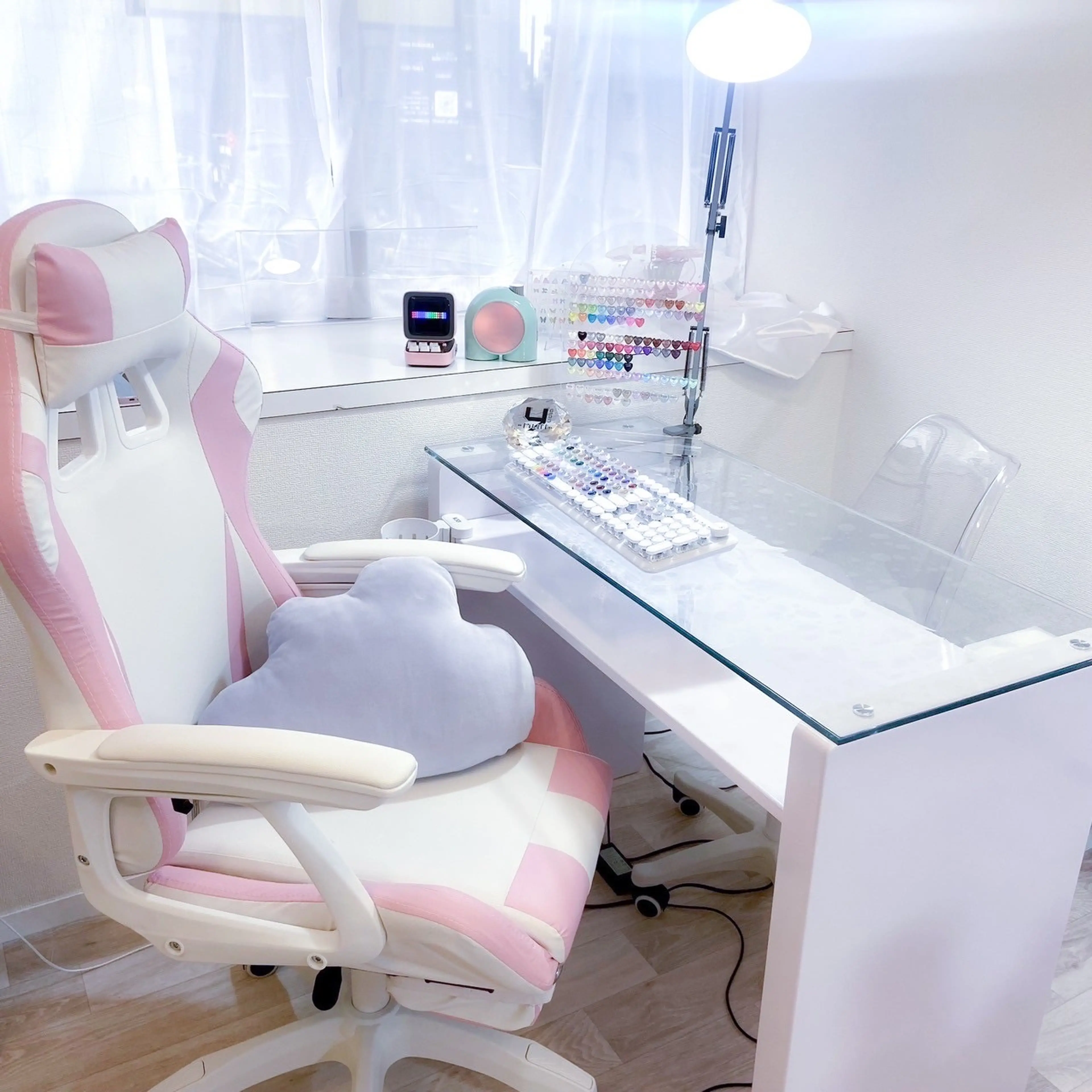 Yudia nutt 池袋店の内観・外観1