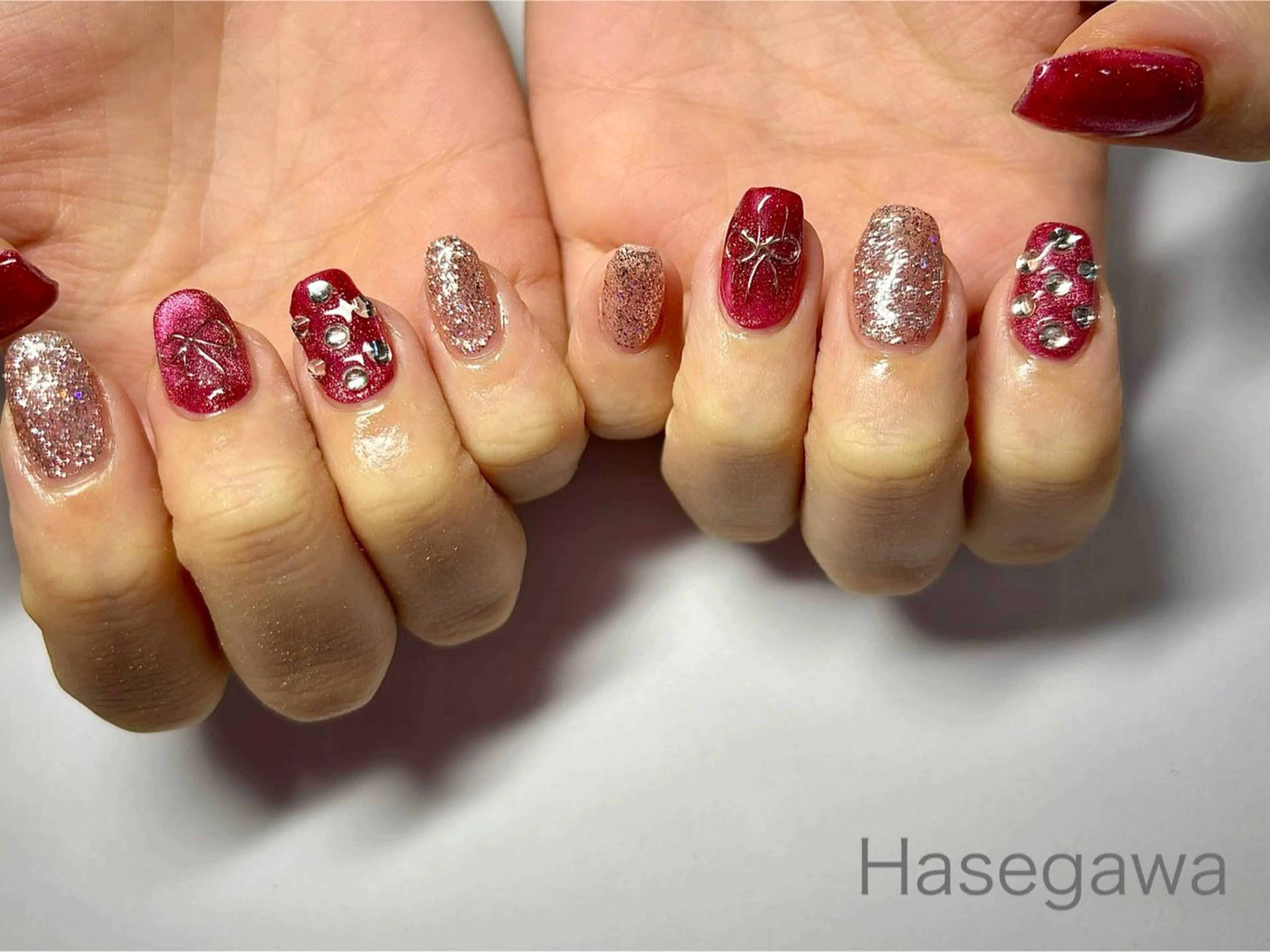 ネイル マグネットネイル ミラーネイル リボン ハンドネイル DROP所属・DROP 長谷川のネイルデザイン