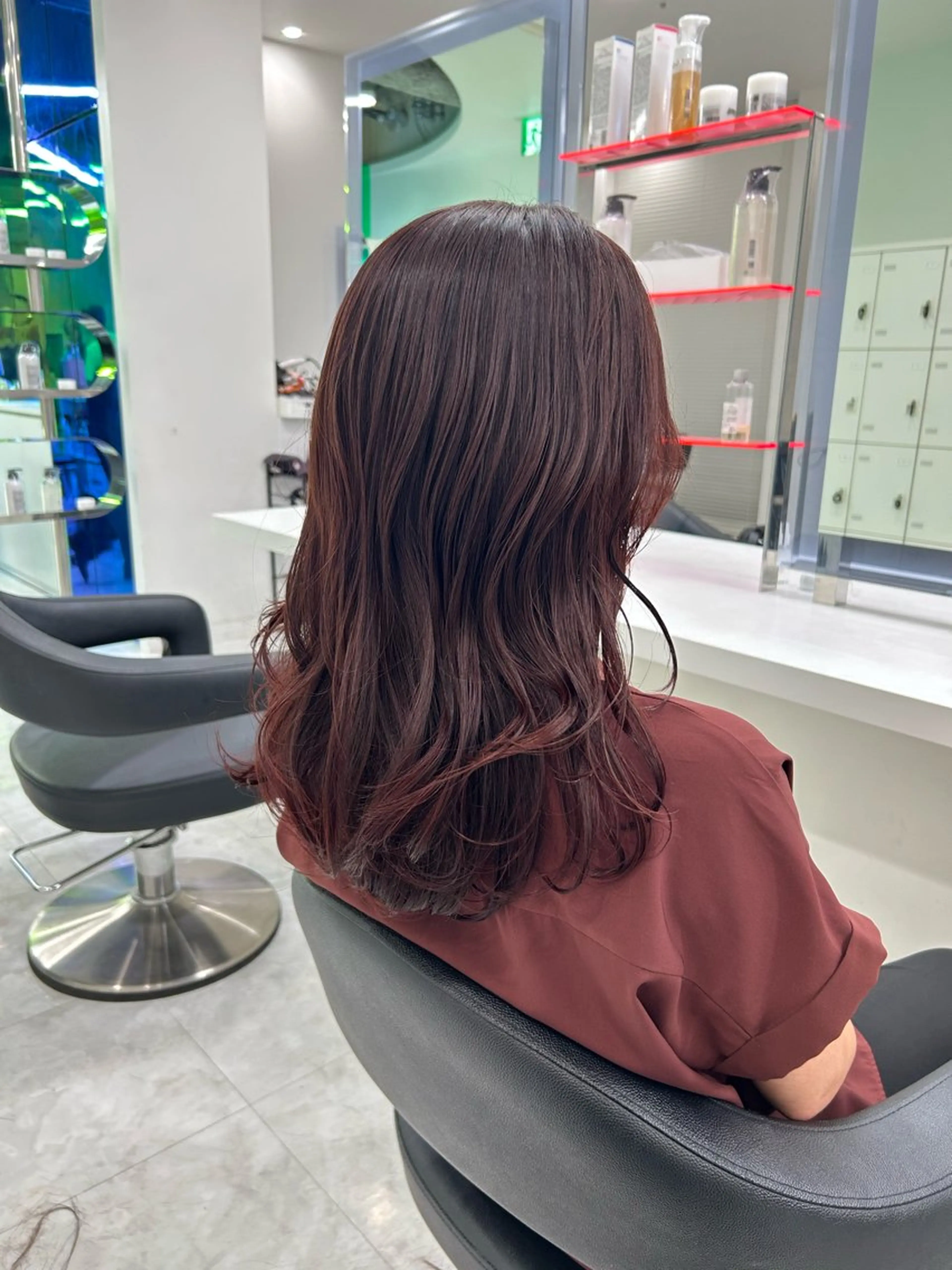 ミディアム カット 縮毛矯正 💖透け感ベージュ KOTA💖のヘアスタイル