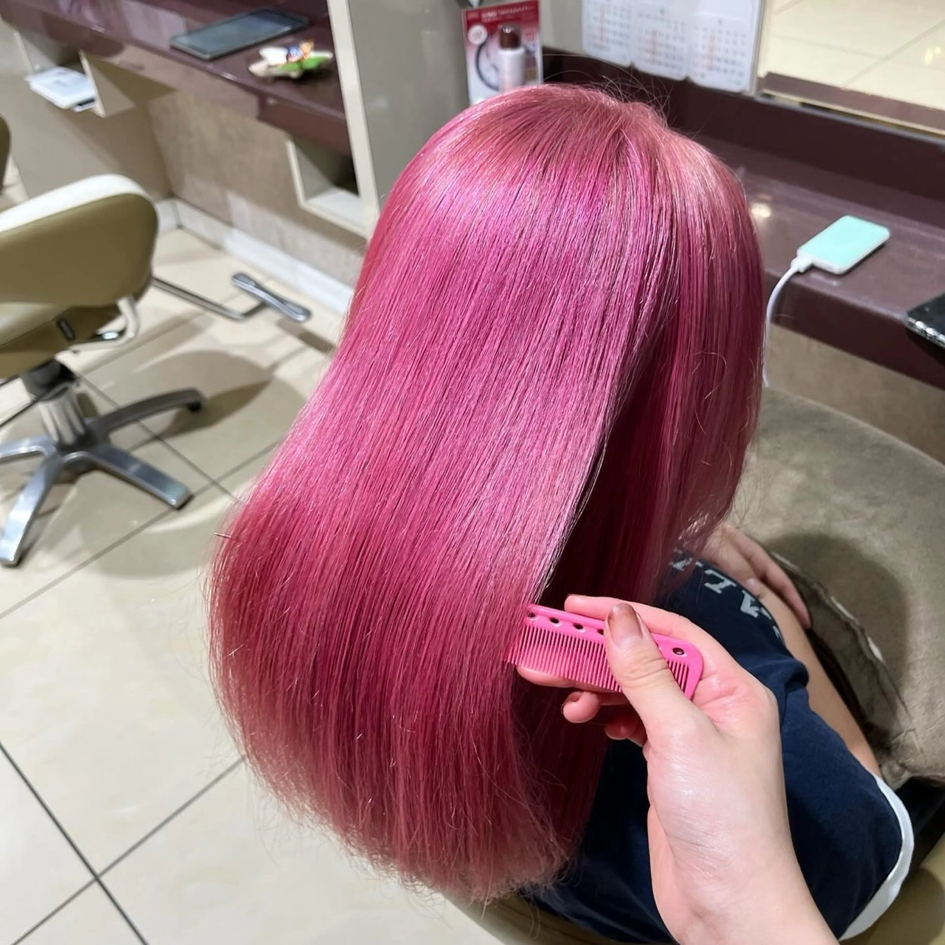 セミロング ヘアカラー トリートメント 八重樫 夢愛のヘアスタイル