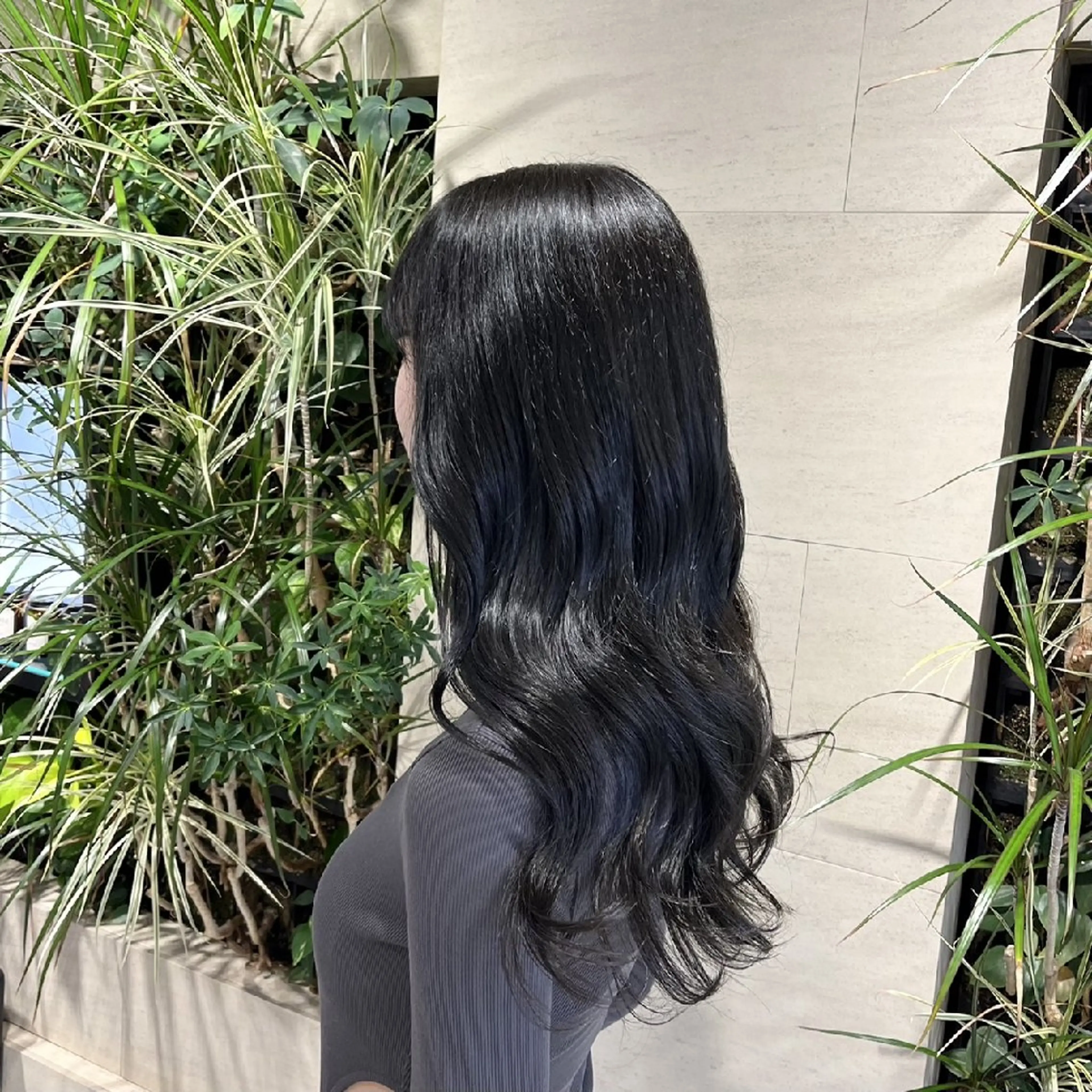 ロング 髪質改善/お呼ば れヘア/透明感カラーのヘアスタイル