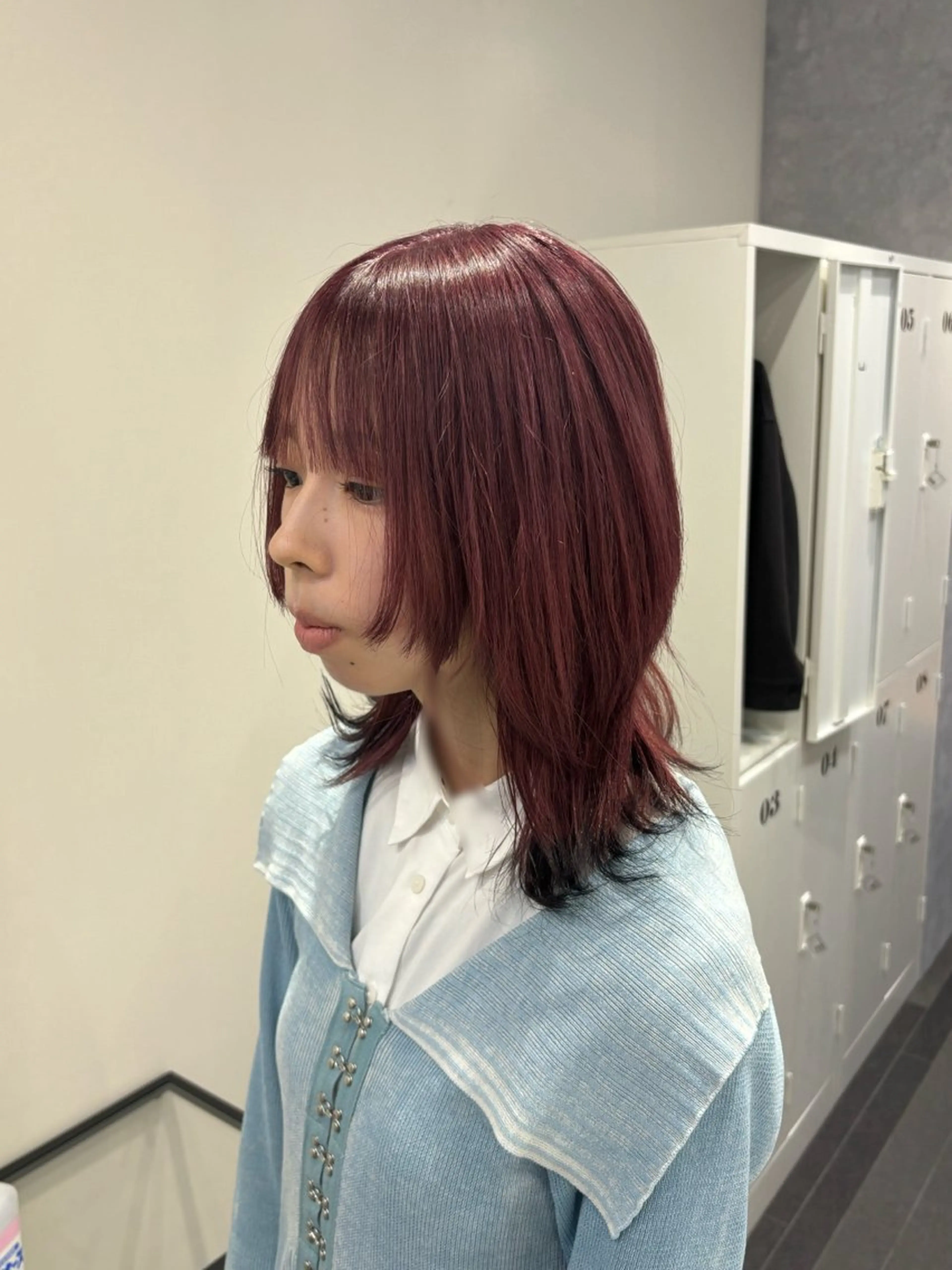 ミディアム カラー 山田 瑛司のヘアスタイル