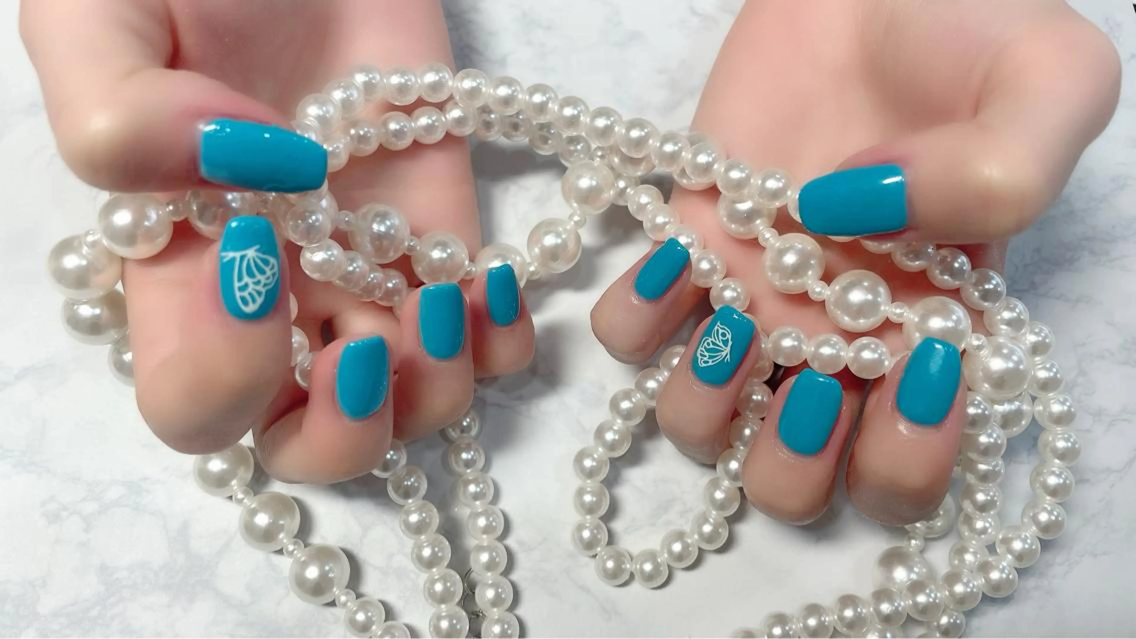 ネイル ホワイト Pretty【プリティー】所属・神戸三宮pretty プリティーのマツエク・マツパデザイン